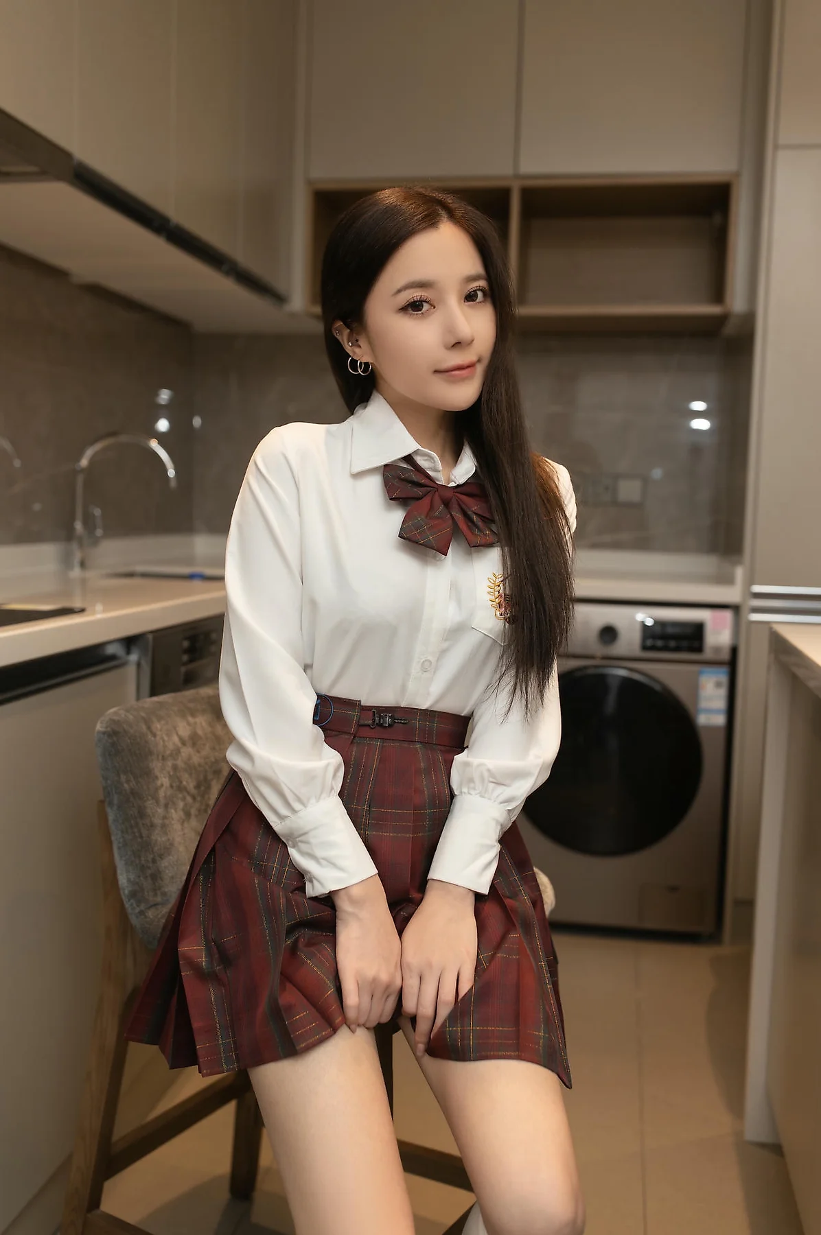 XiuRen 秀人 No.N480 鱼子酱Fish制服jk短裙长腿 - 12