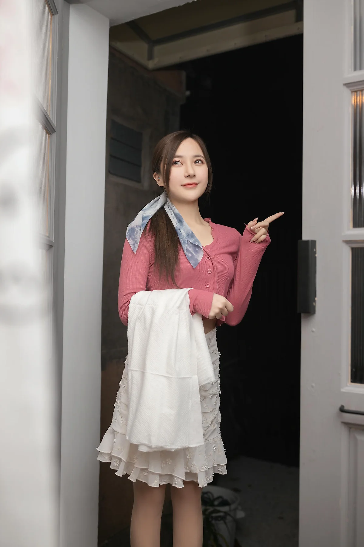 XiuRen 秀人 No.N485 鱼子酱Fish邻居美妻主题写真 - 2