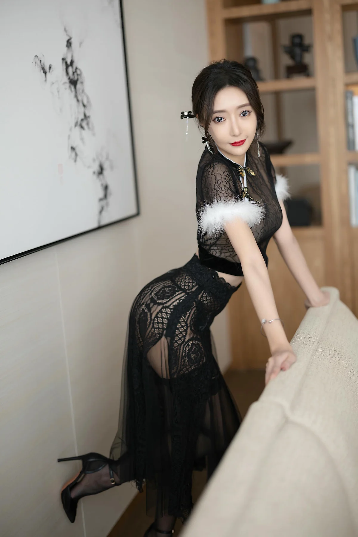 XiuRen 秀人 No.N493 王馨瑶黑色蕾丝旗袍 - 8