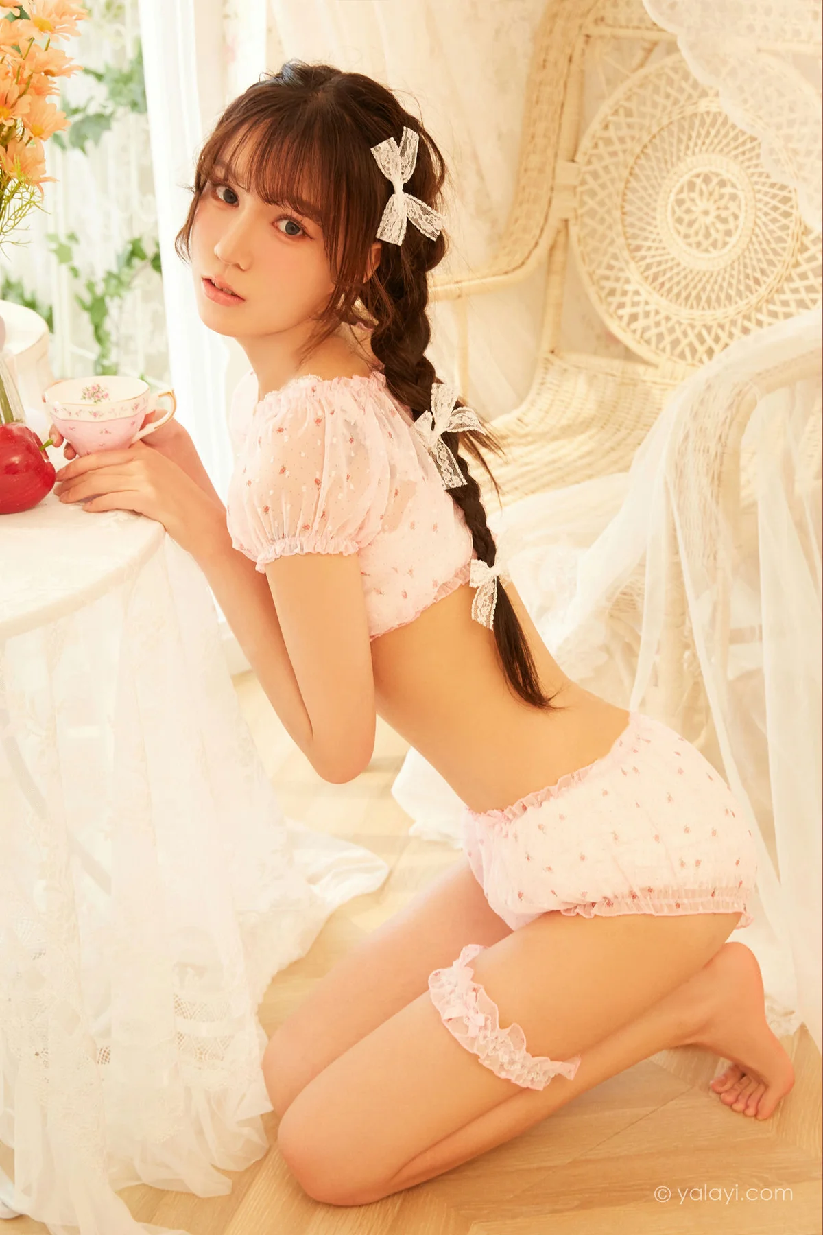 YALAYI 雅拉伊 Vol.829   文婧 如花 - 22