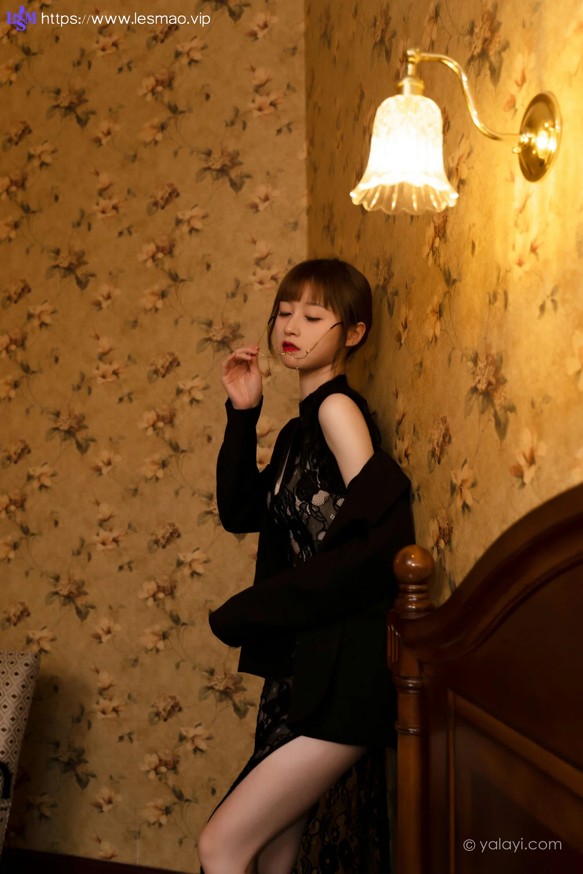 YALAYI 雅拉伊 Vol.836   京京 黑色水滴 - 16
