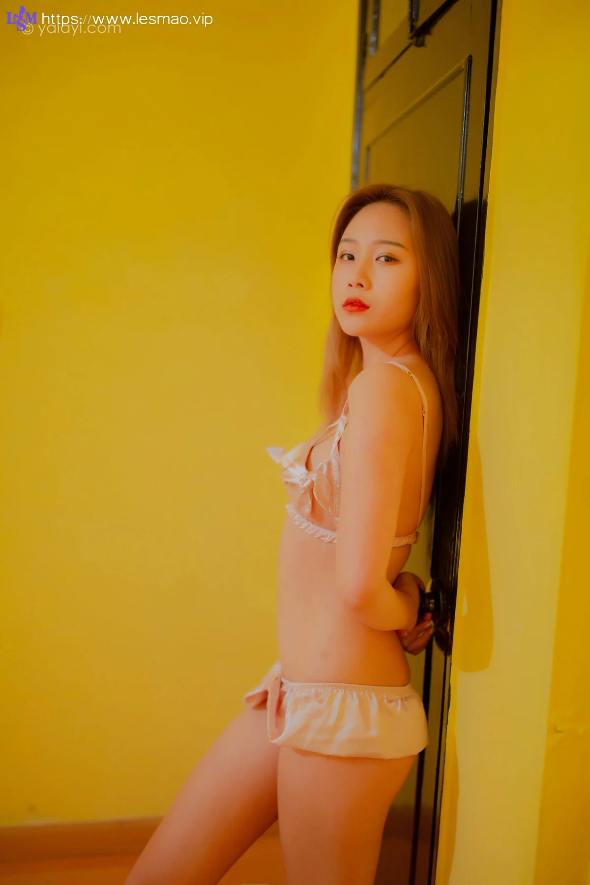 YALAYI 雅拉伊 Vol.840   岳璐璐 夜已深 - 36