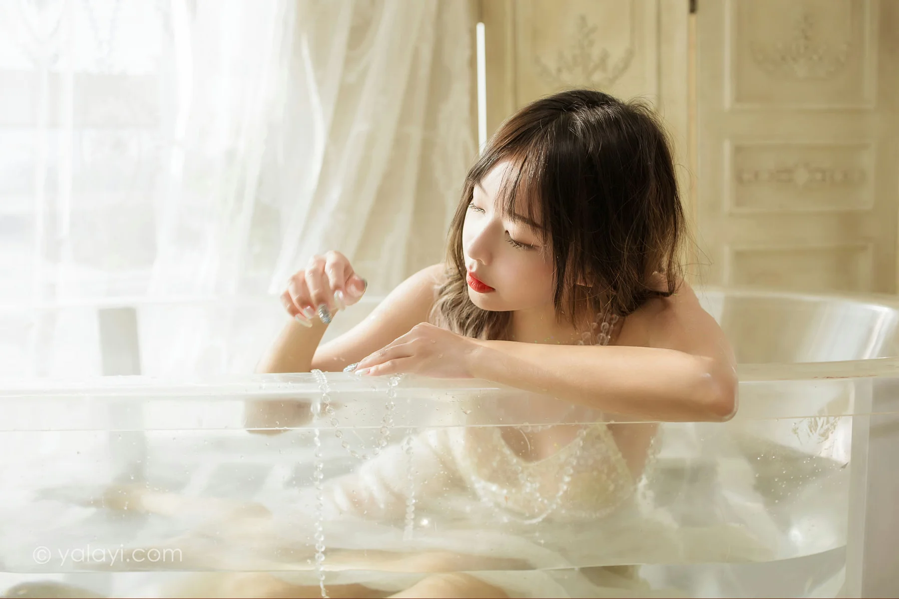YALAYI 雅拉伊 Vol.841  阿禾 水中白莲 - 22