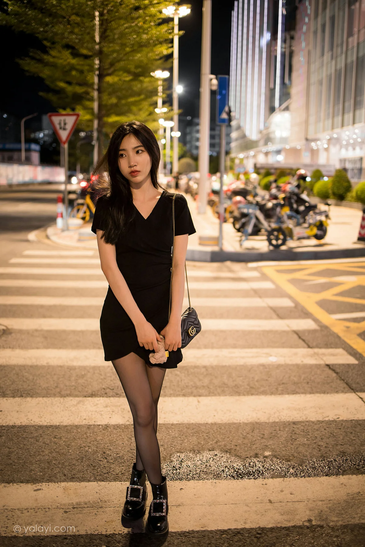 YALAYI 雅拉伊 Vol.859    小乔 梦见前女友 - 33