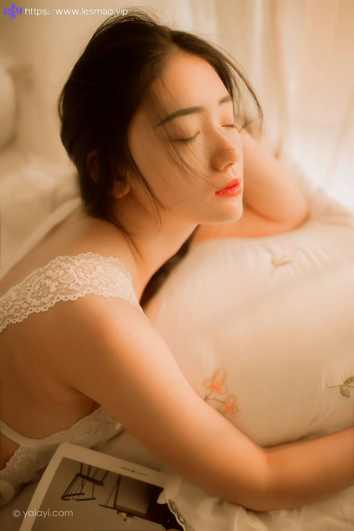YALAYI 雅拉伊 Vol.880   水月沙子 闺秀 - 15