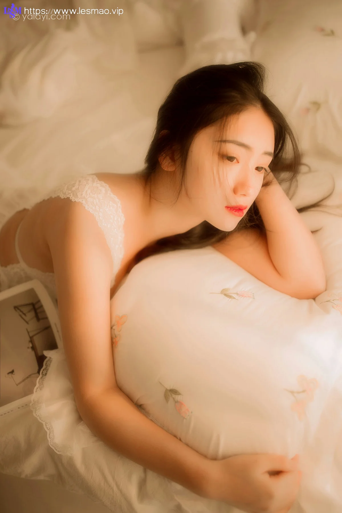 YALAYI 雅拉伊 Vol.880   水月沙子 闺秀 - 16
