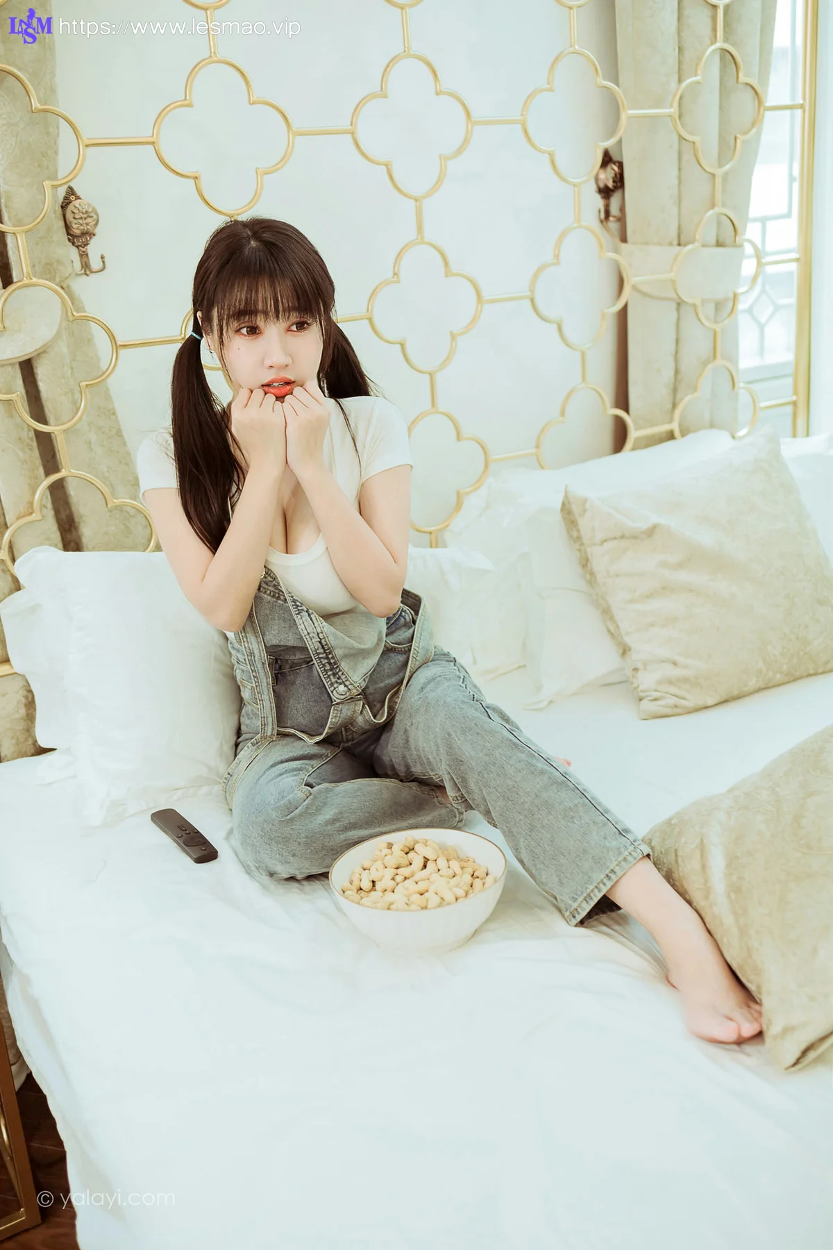 YALAYI 雅拉伊 Vol.884   虞艺 开心宅家 - 14