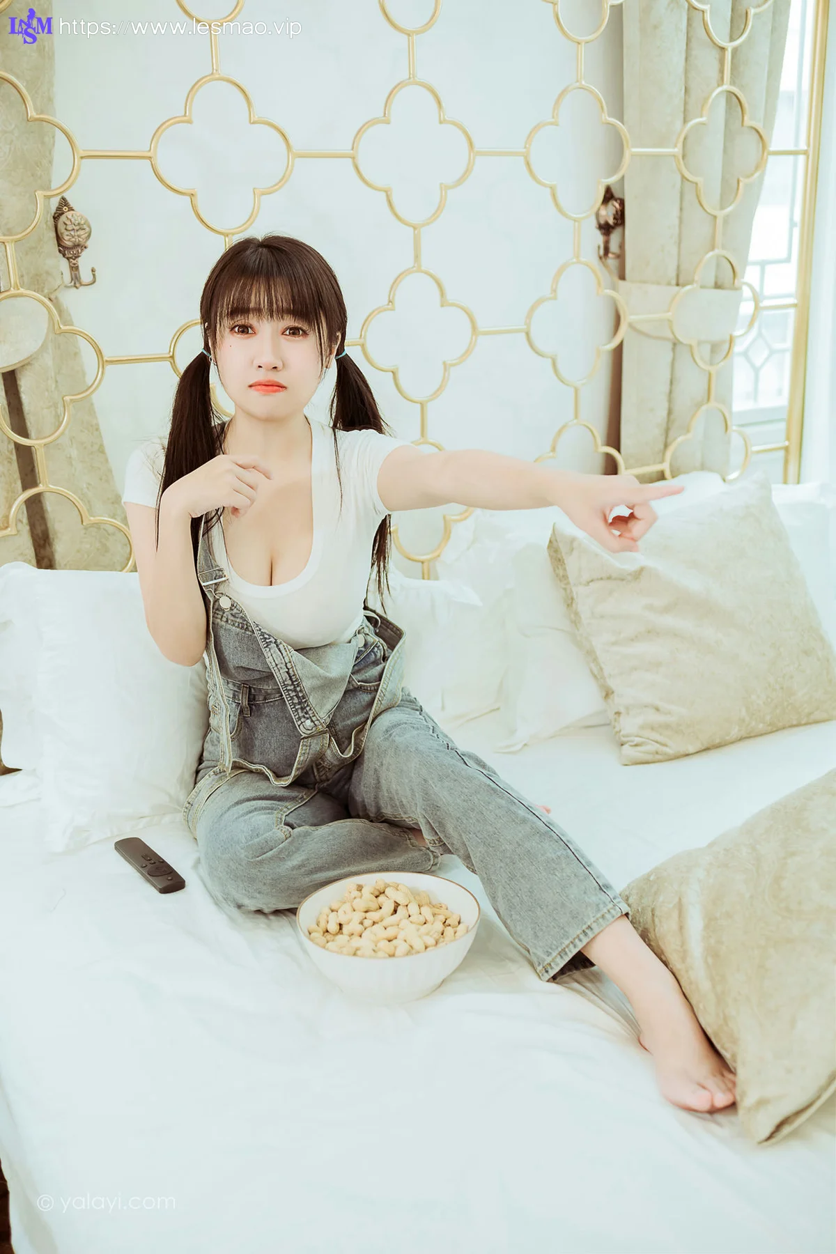 YALAYI 雅拉伊 Vol.884   虞艺 开心宅家 - 15