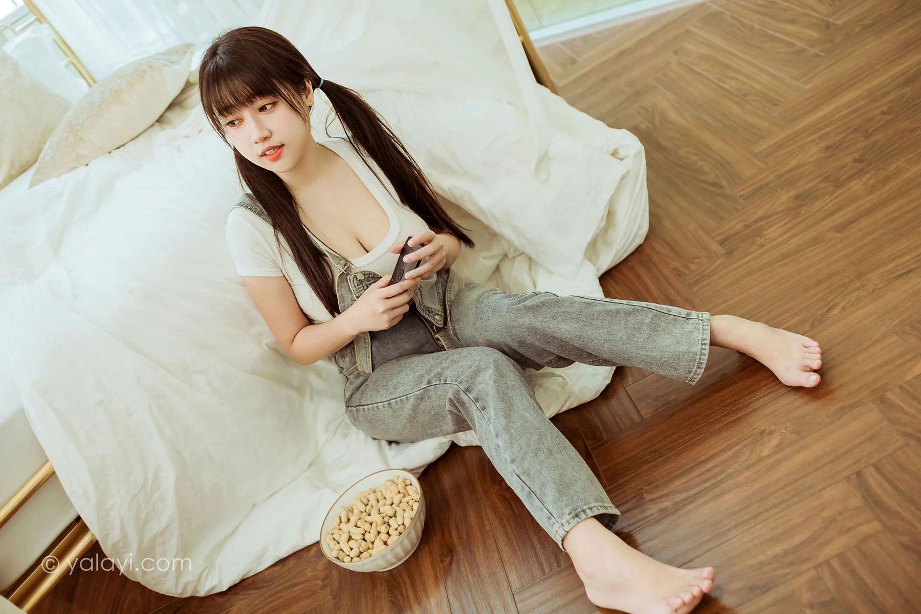 YALAYI 雅拉伊 Vol.884   虞艺 开心宅家 - 28