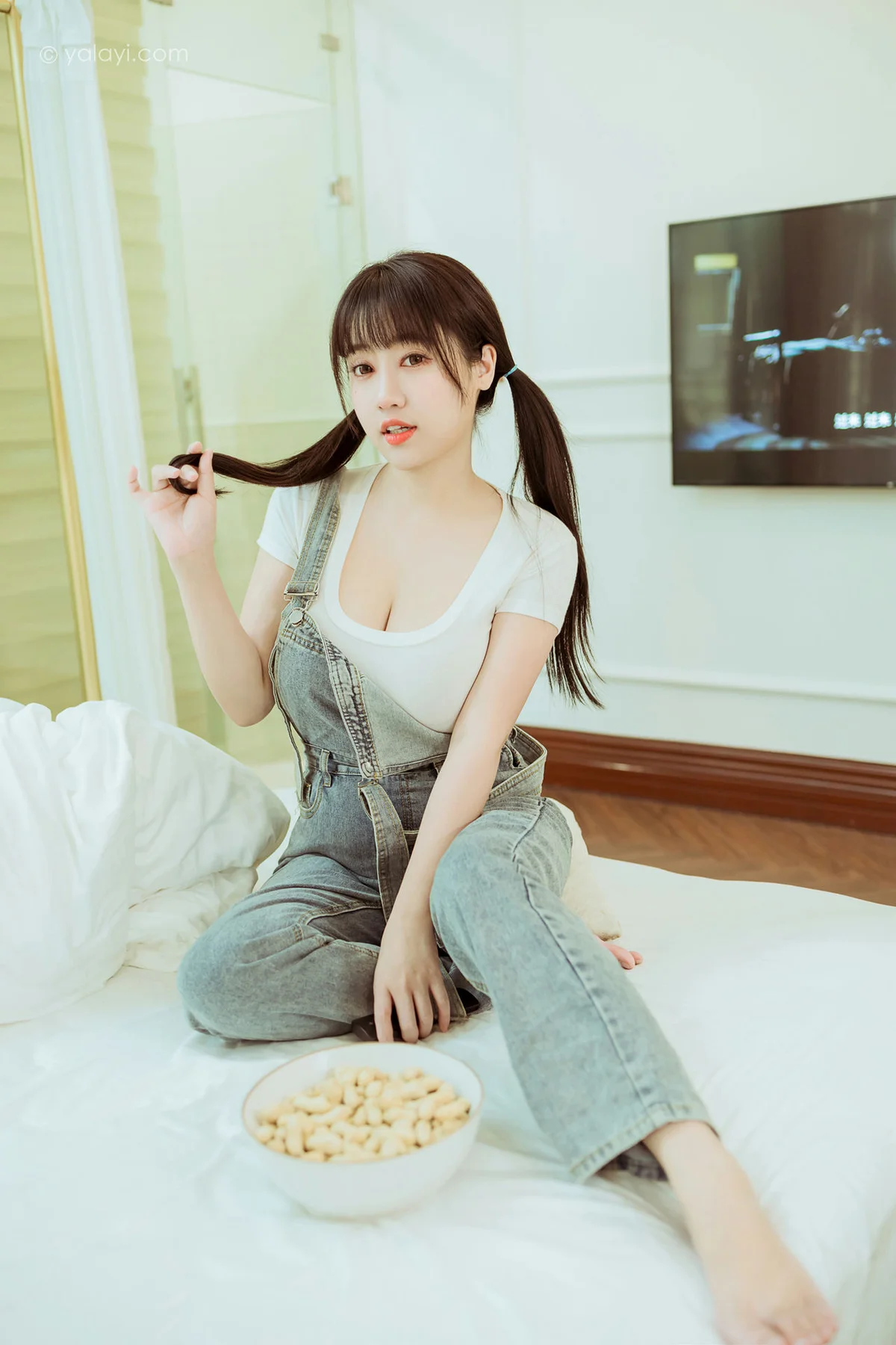 YALAYI 雅拉伊 Vol.884   虞艺 开心宅家 - 44