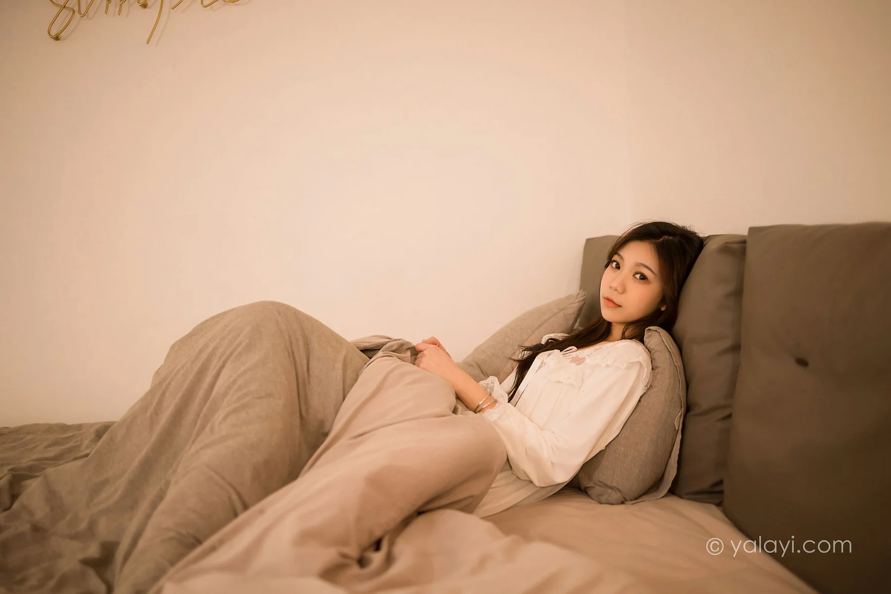 YALAYI 雅拉伊 Vol.887   梓瑶 阁楼 - 26