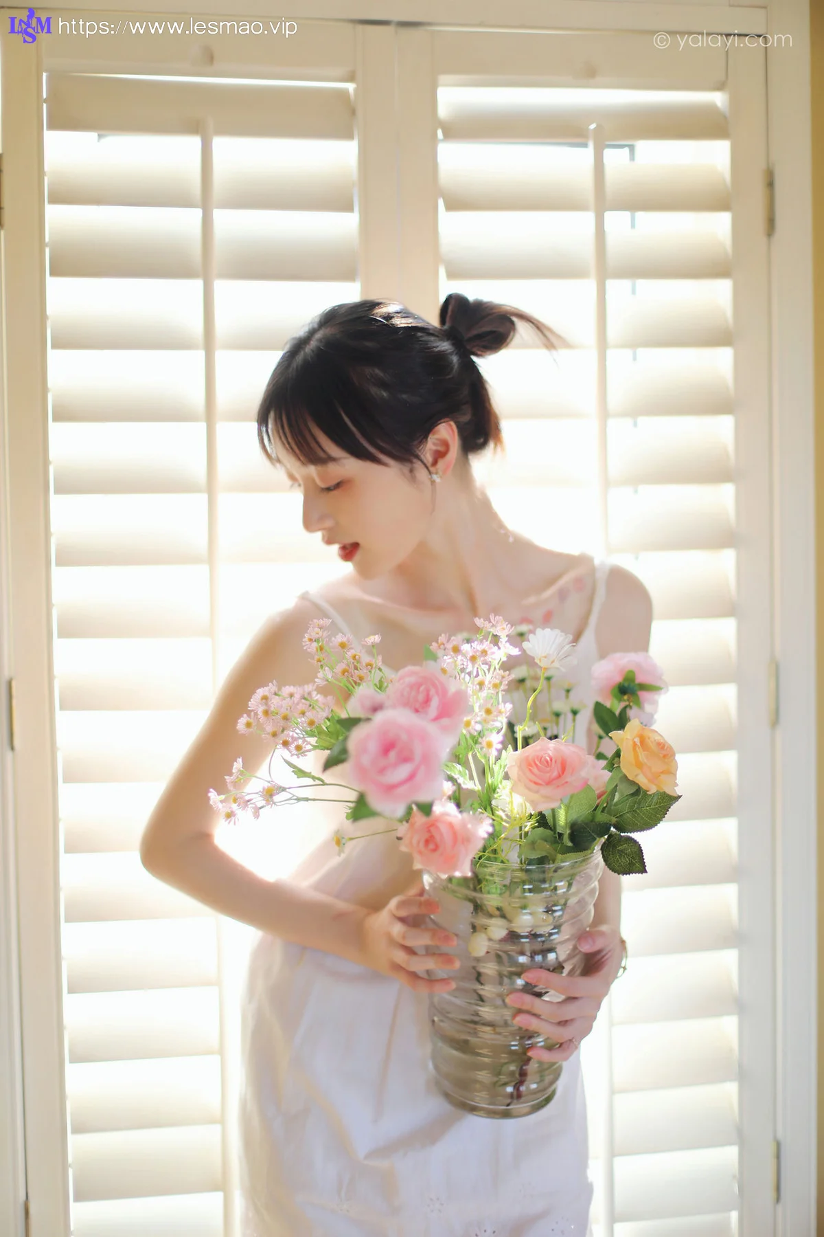 YALAYI 雅拉伊 Vol.896   京京 光影零乱 - 12