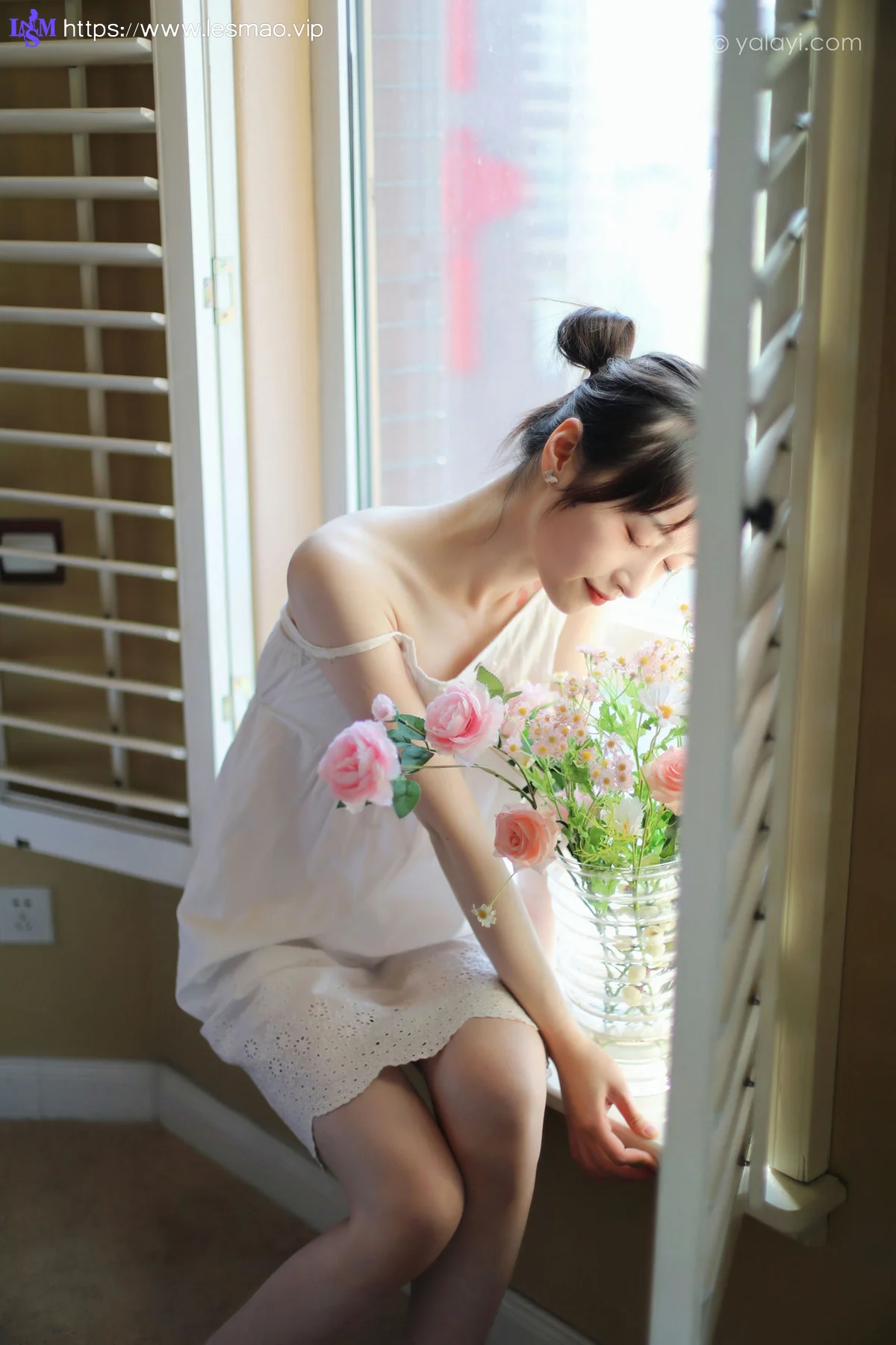 YALAYI 雅拉伊 Vol.896   京京 光影零乱 - 19