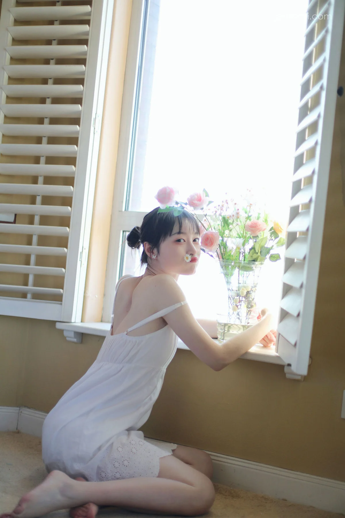 YALAYI 雅拉伊 Vol.896   京京 光影零乱 - 22