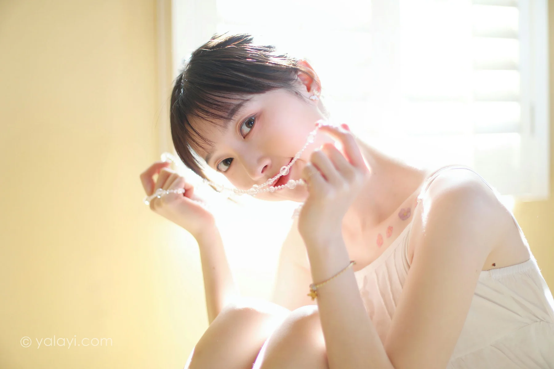 YALAYI 雅拉伊 Vol.896   京京 光影零乱 - 33