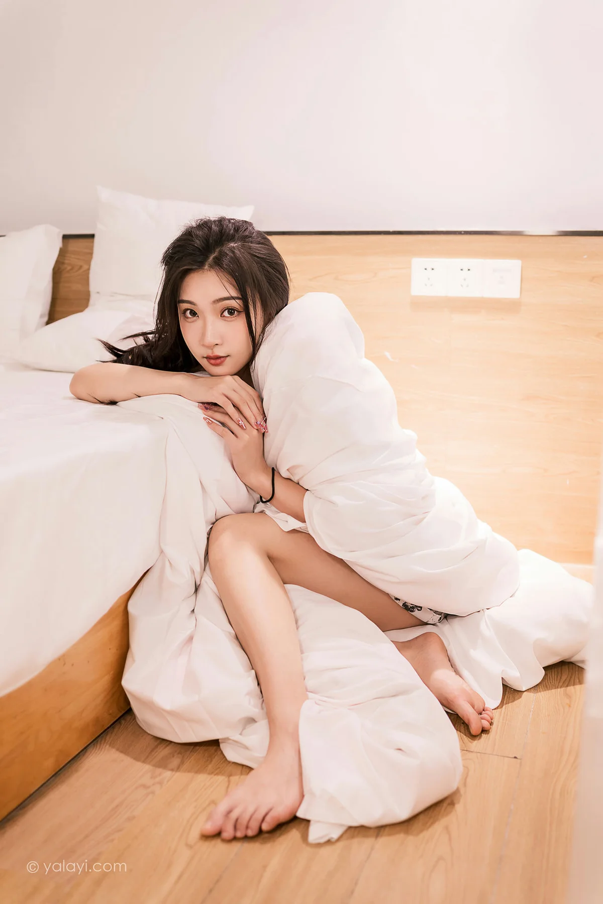 YALAYI 雅拉伊 Vol.909  徐小云 一直爱你 - 38