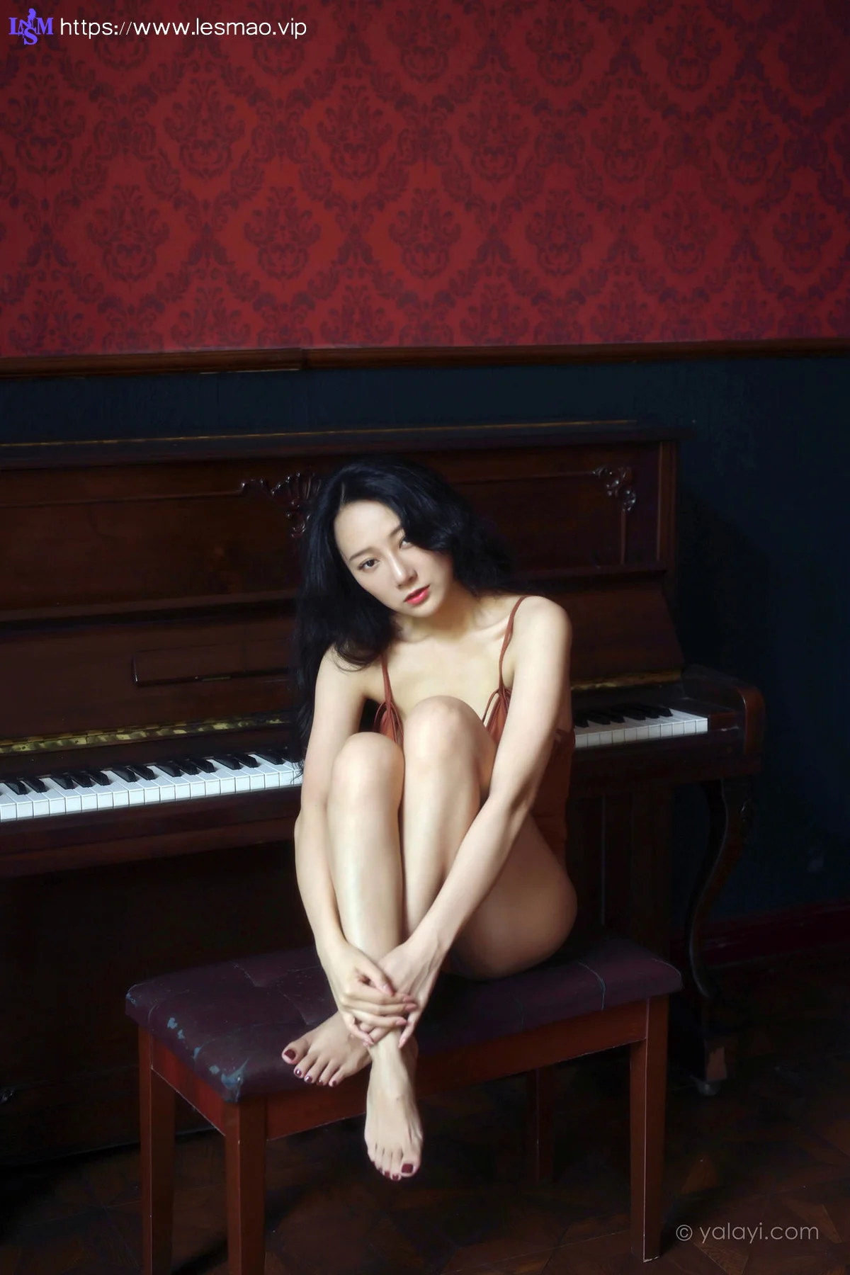 YALAYI 雅拉伊 Vol.912  何嘉颖 忆往昔 - 44