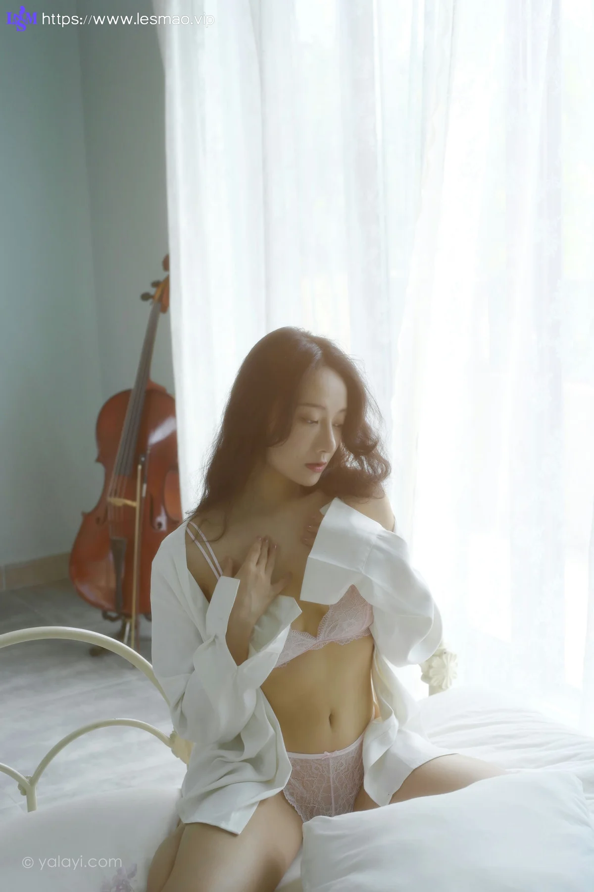 YALAYI 雅拉伊 Vol.923  何嘉颖 清晨的景色 - 21