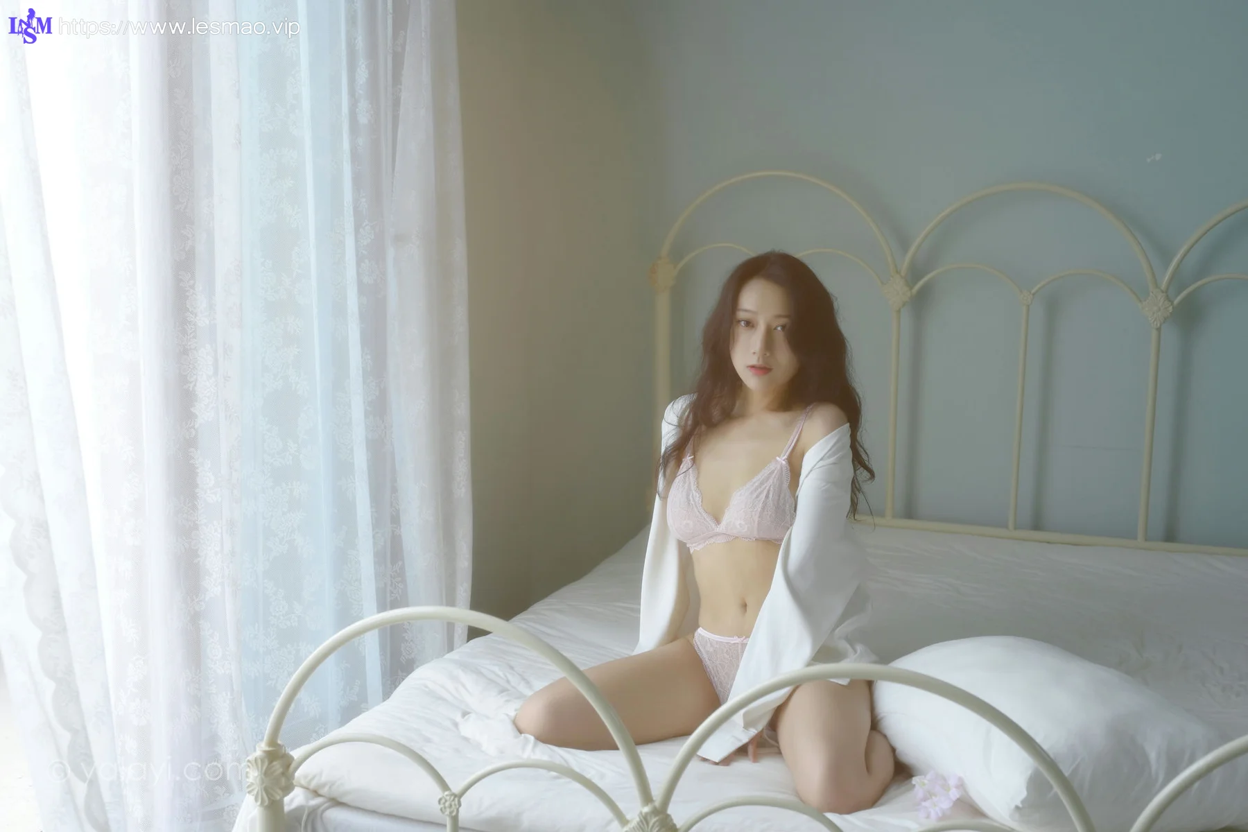 YALAYI 雅拉伊 Vol.923  何嘉颖 清晨的景色 - 24