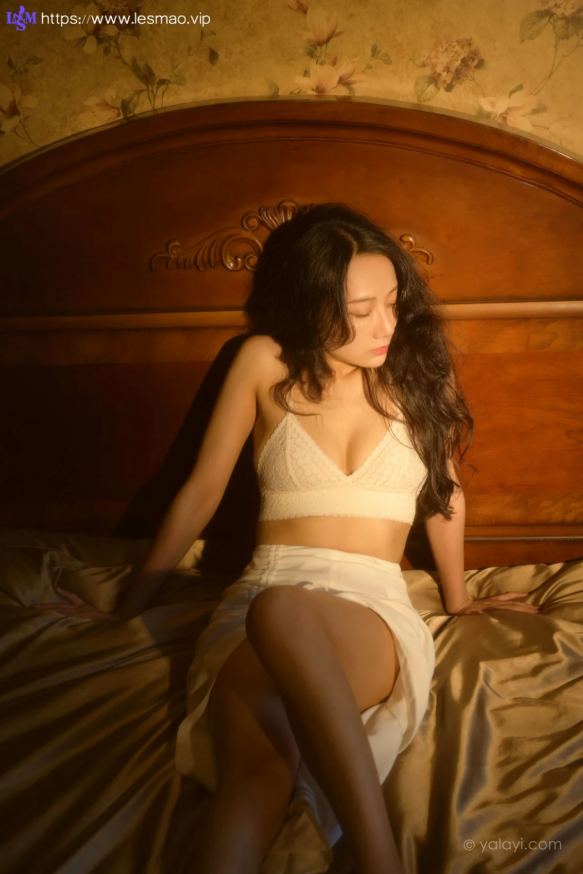 YALAYI 雅拉伊 Vol.936  何嘉颖 她是谁 - 17