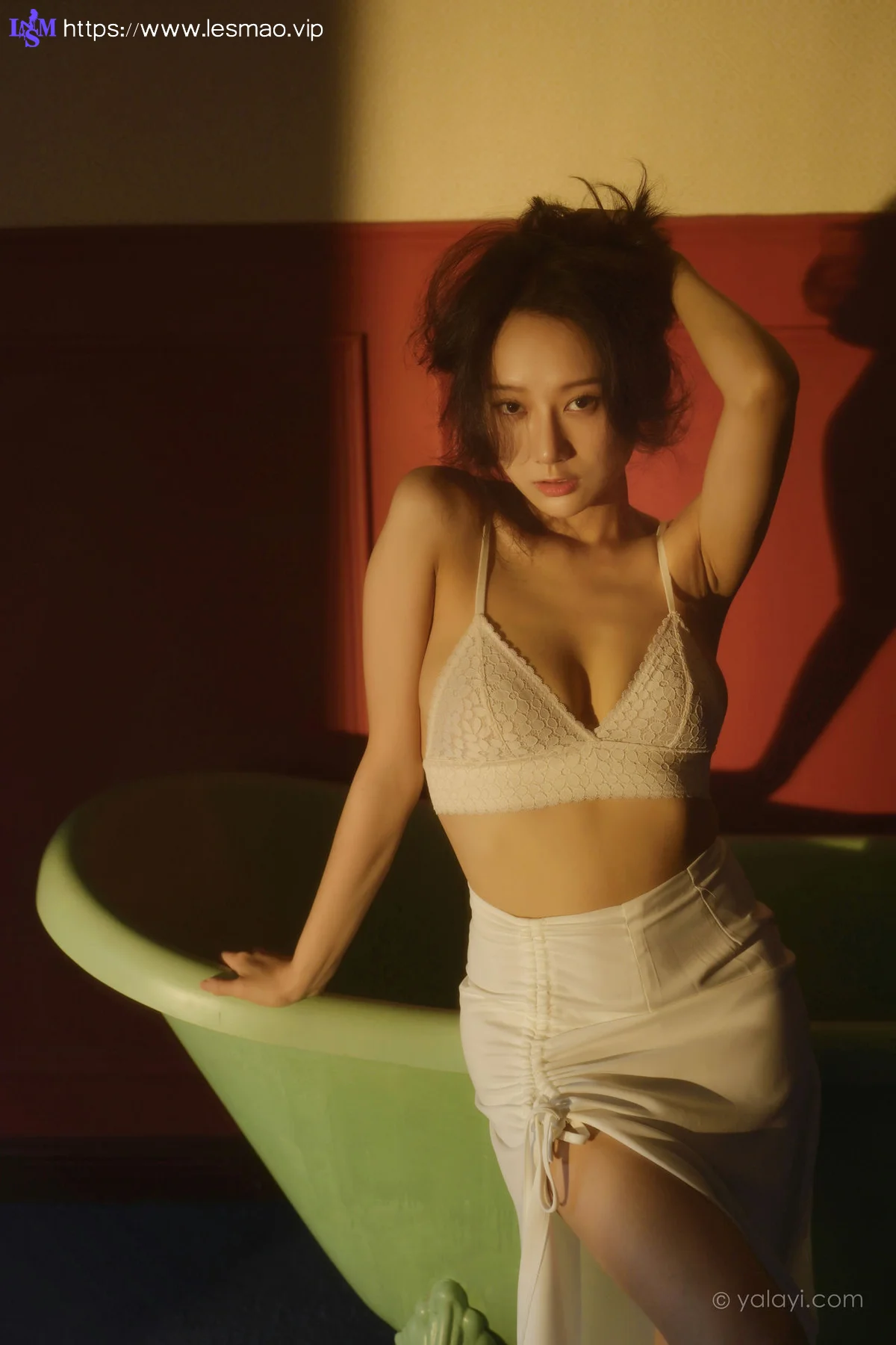 YALAYI 雅拉伊 Vol.936  何嘉颖 她是谁 - 46