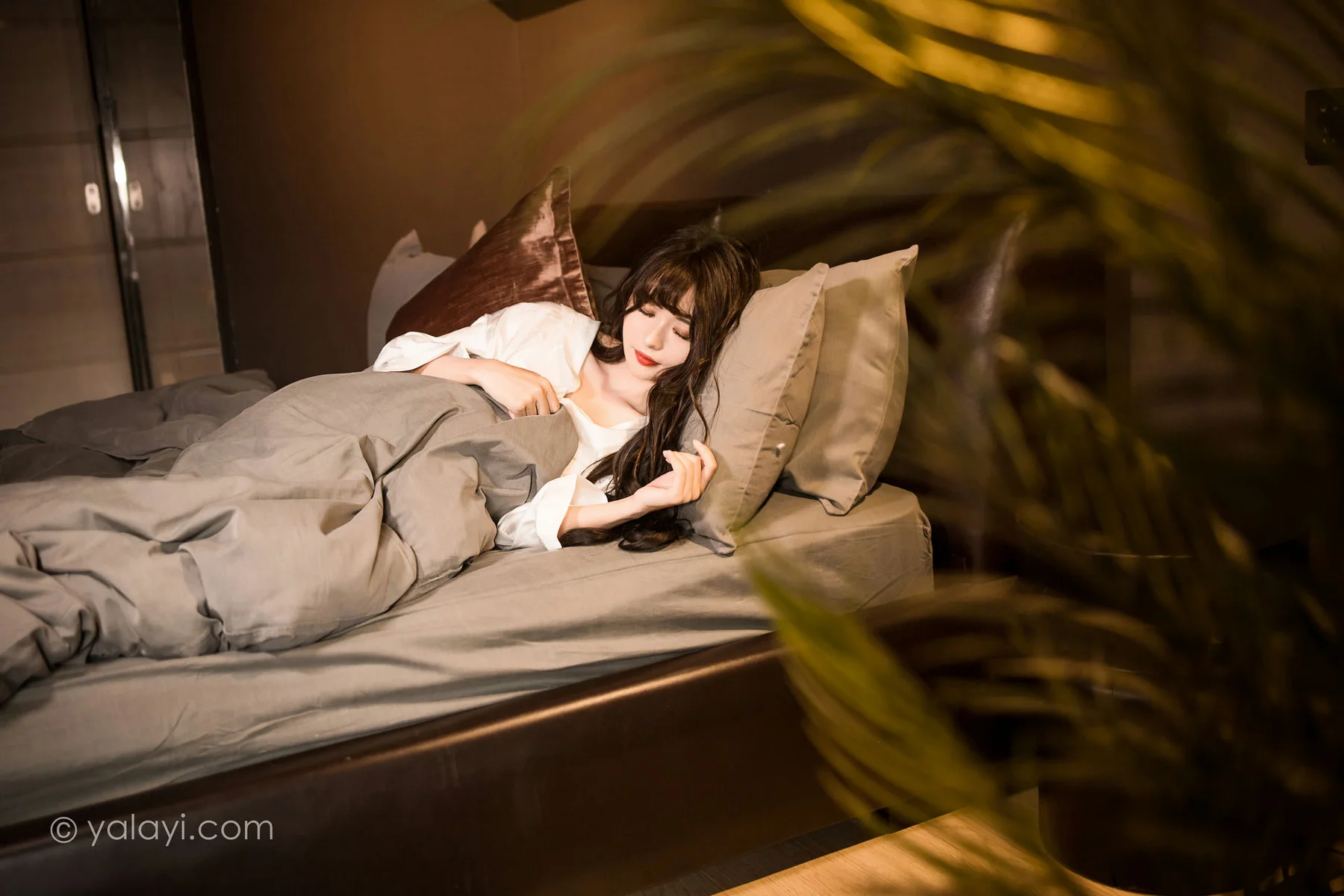 YALAYI 雅拉伊 Vol.940  小亭 温婉如玉 - 22
