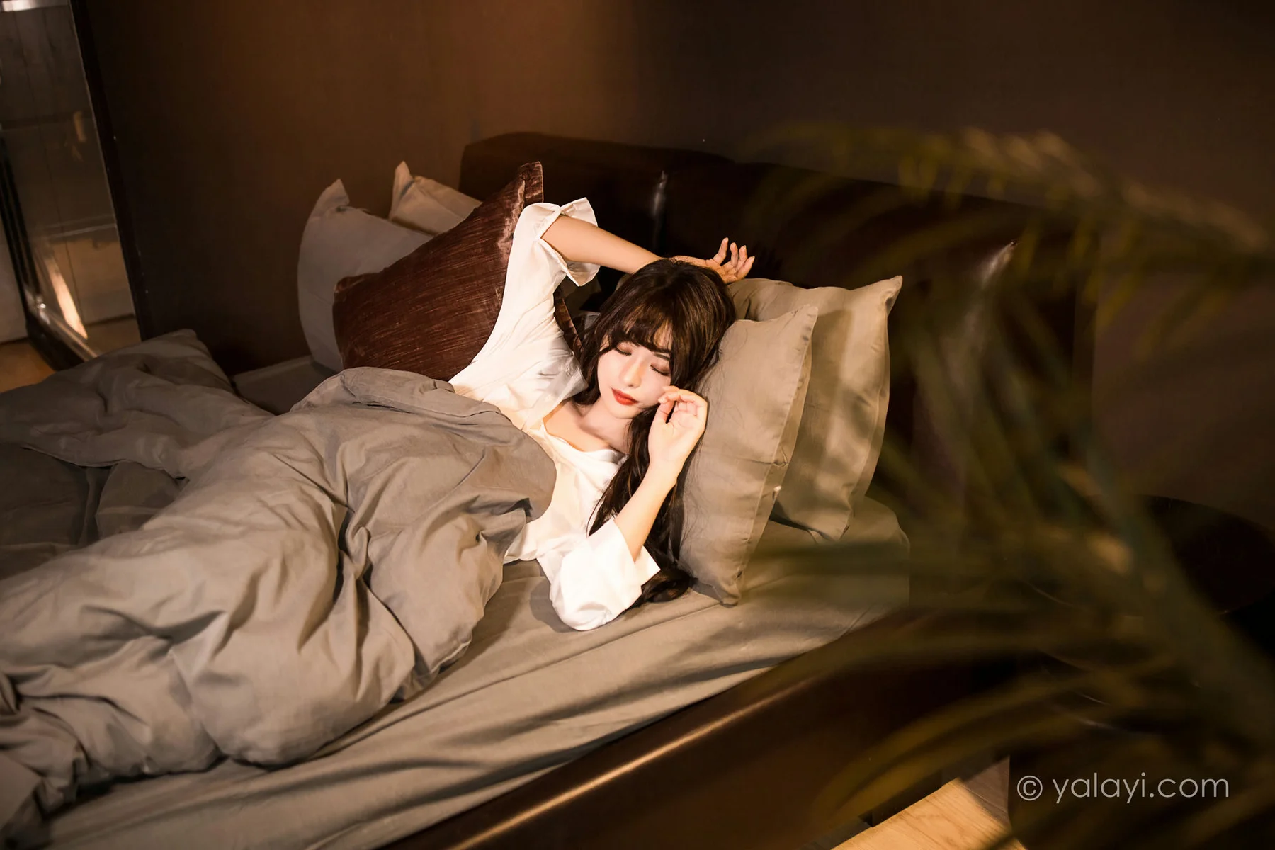 YALAYI 雅拉伊 Vol.940  小亭 温婉如玉 - 23