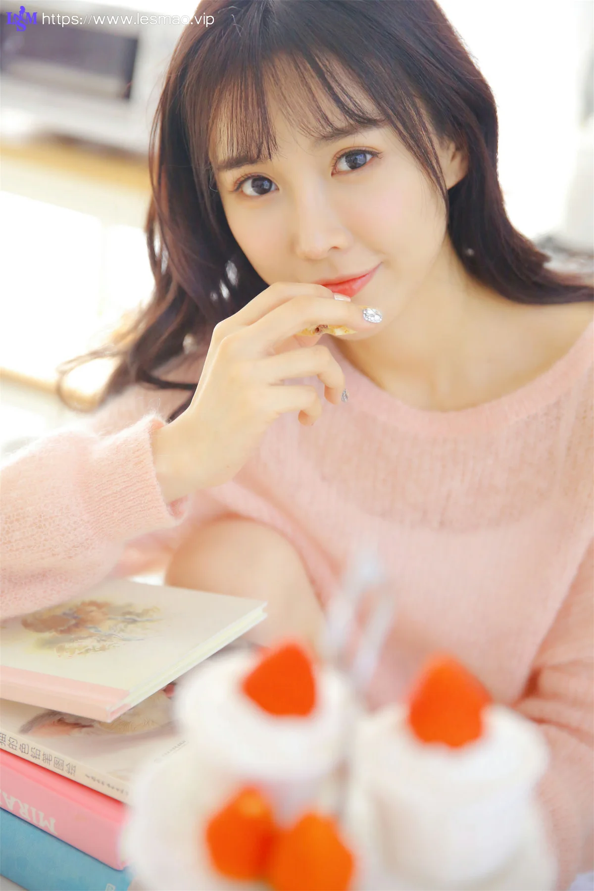 YALAYI 雅拉伊 Vol.943  恋爱的味道 - 12