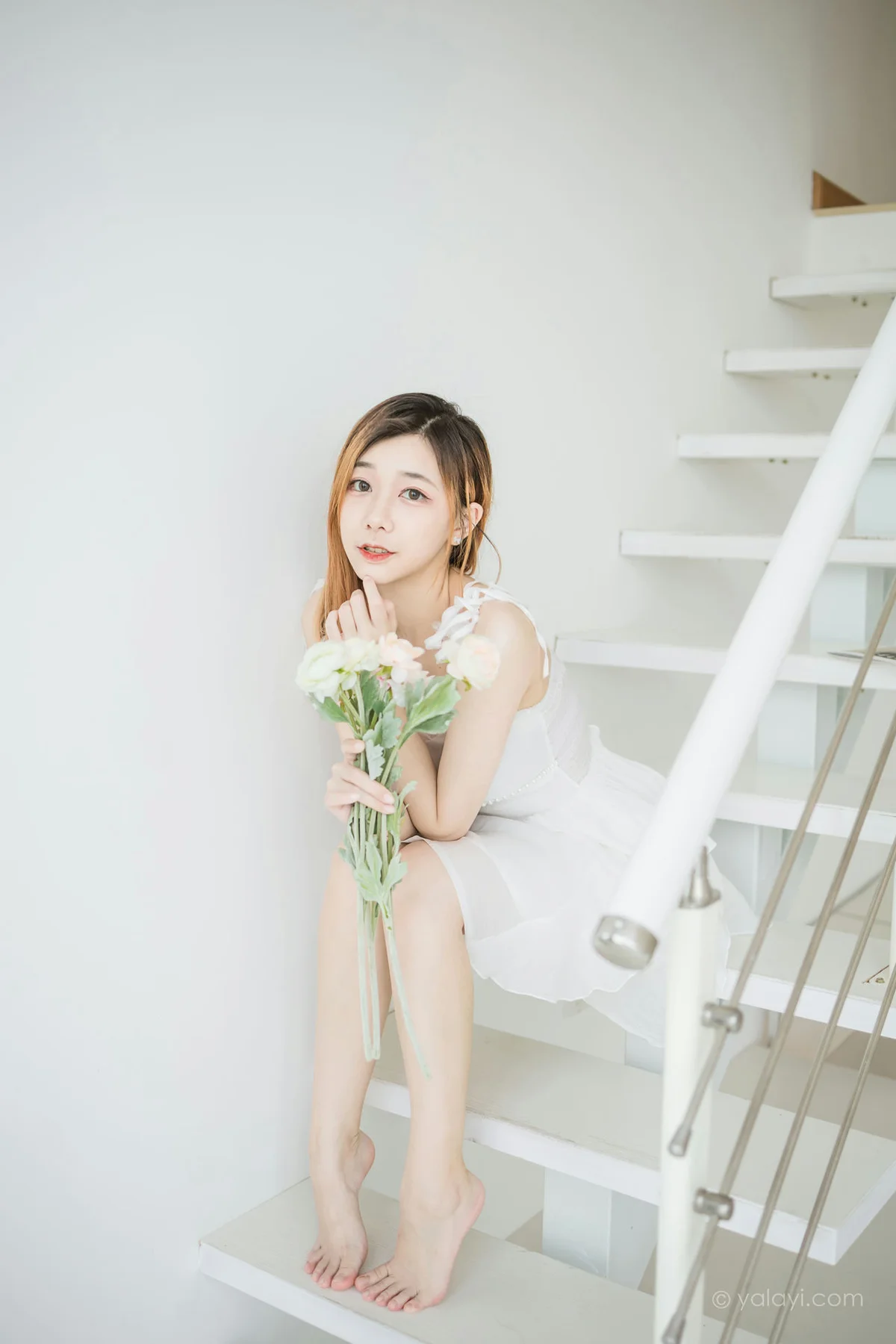 YALAYI 雅拉伊 Vol.947  夜夜 白衣丽人 - 35