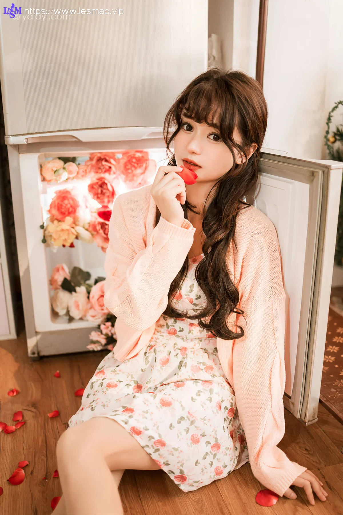 YALAYI 雅拉伊 Vol.953  小亭 第一眼就喜欢上你 - 23