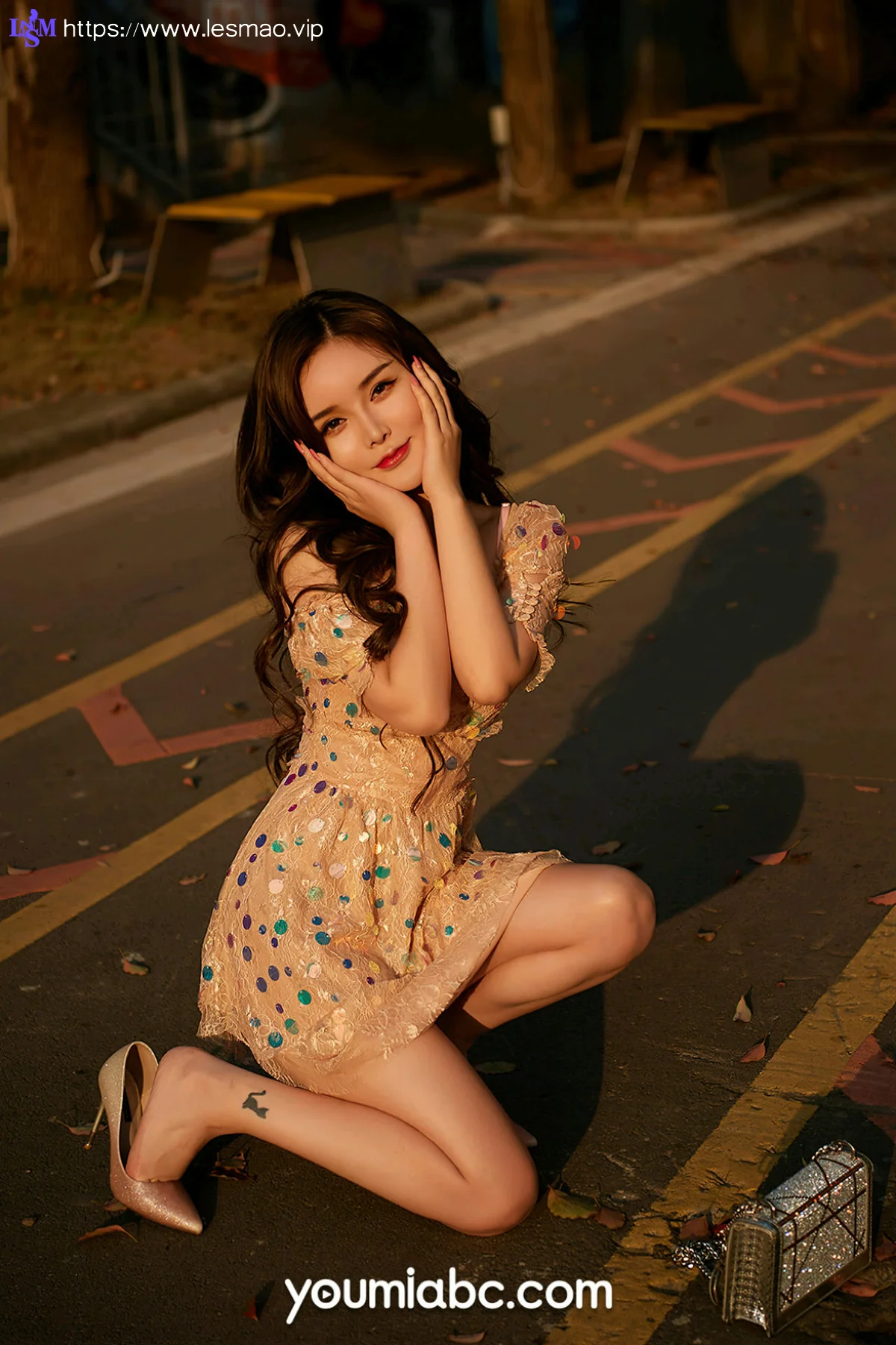 YOUMEI 尤美  2022-06-11-1 陈宇曦 欧范黑丝吊袜 - 15