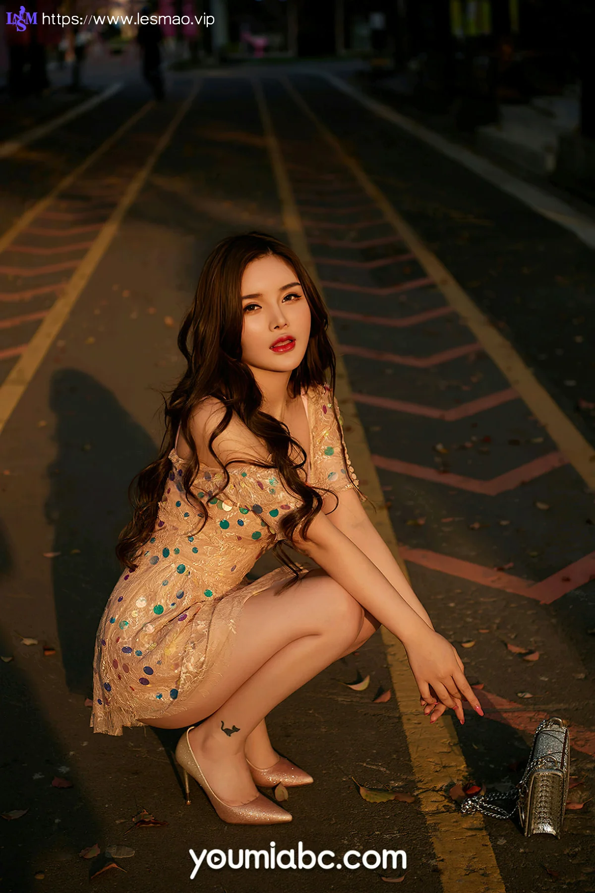 YOUMEI 尤美  2022-06-11-1 陈宇曦 欧范黑丝吊袜 - 16