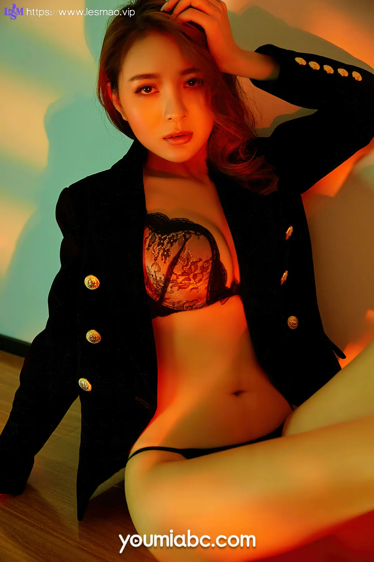 YOUMEI 尤美  2022-08-15-1 黄金宝儿 欧范红唇 - 11