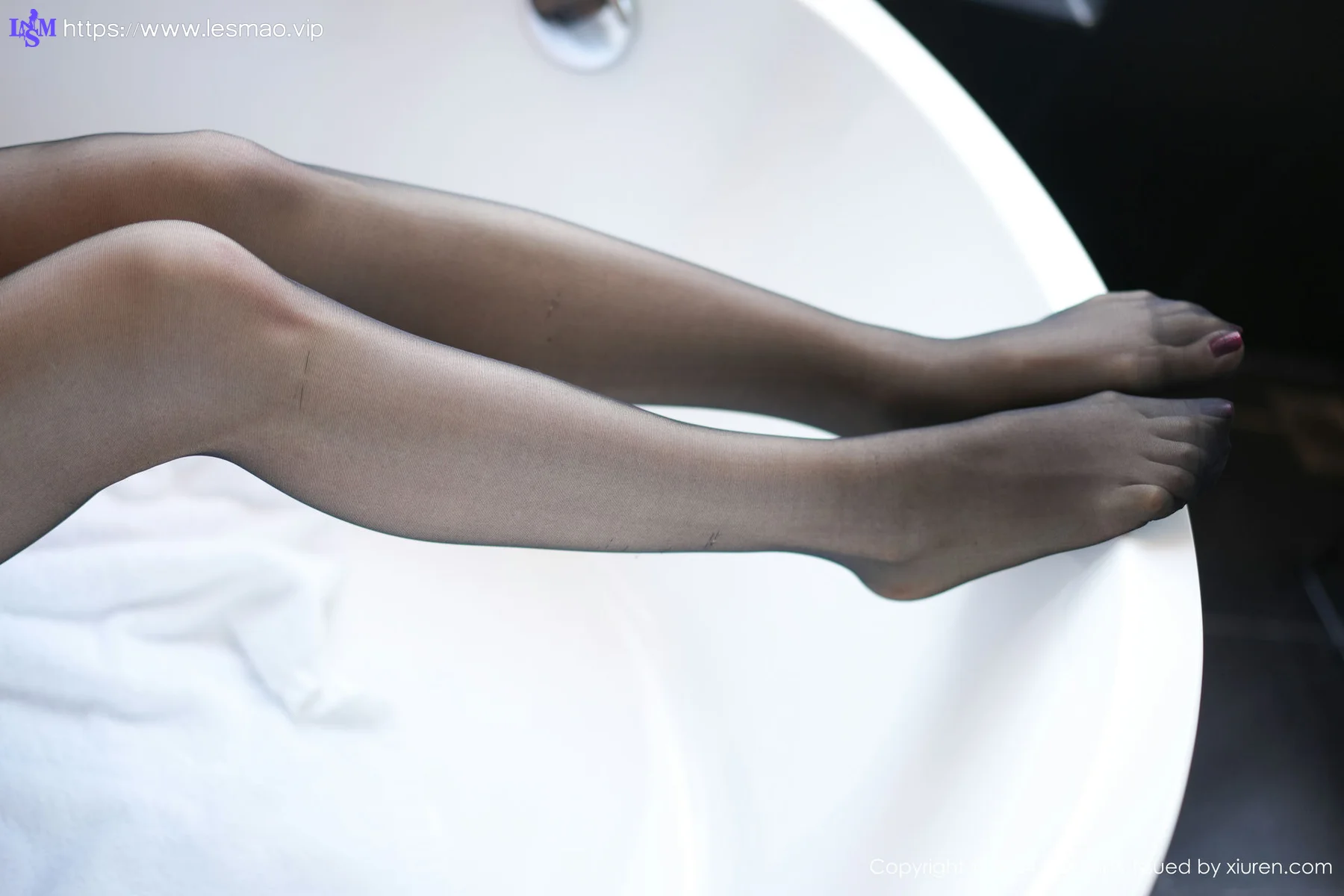 YOUMI 尤蜜荟 Vol.1037 心妍小公主 绝佳惹火身材性感写真1 - 45