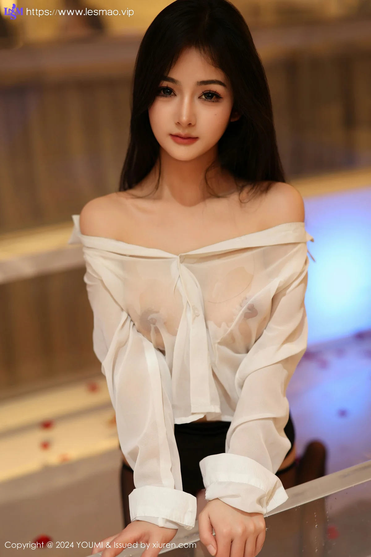 YOUMI 尤蜜荟 Vol.1050 谭小灵 白色轻透上衣性感写真11 - 54