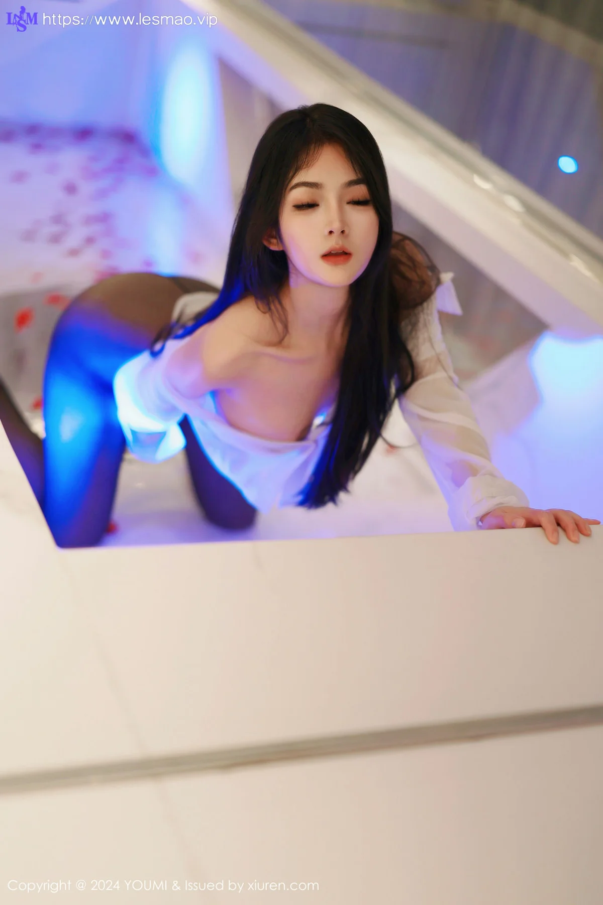 YOUMI 尤蜜荟 Vol.1050 谭小灵 白色轻透上衣性感写真11 - 79
