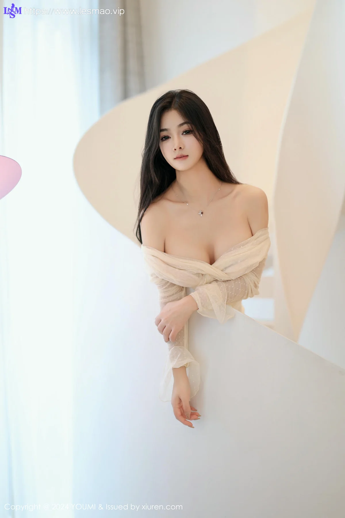 YOUMI 尤蜜荟 Vol.1072 谭小灵 浅色短裙性感写真11 - 12