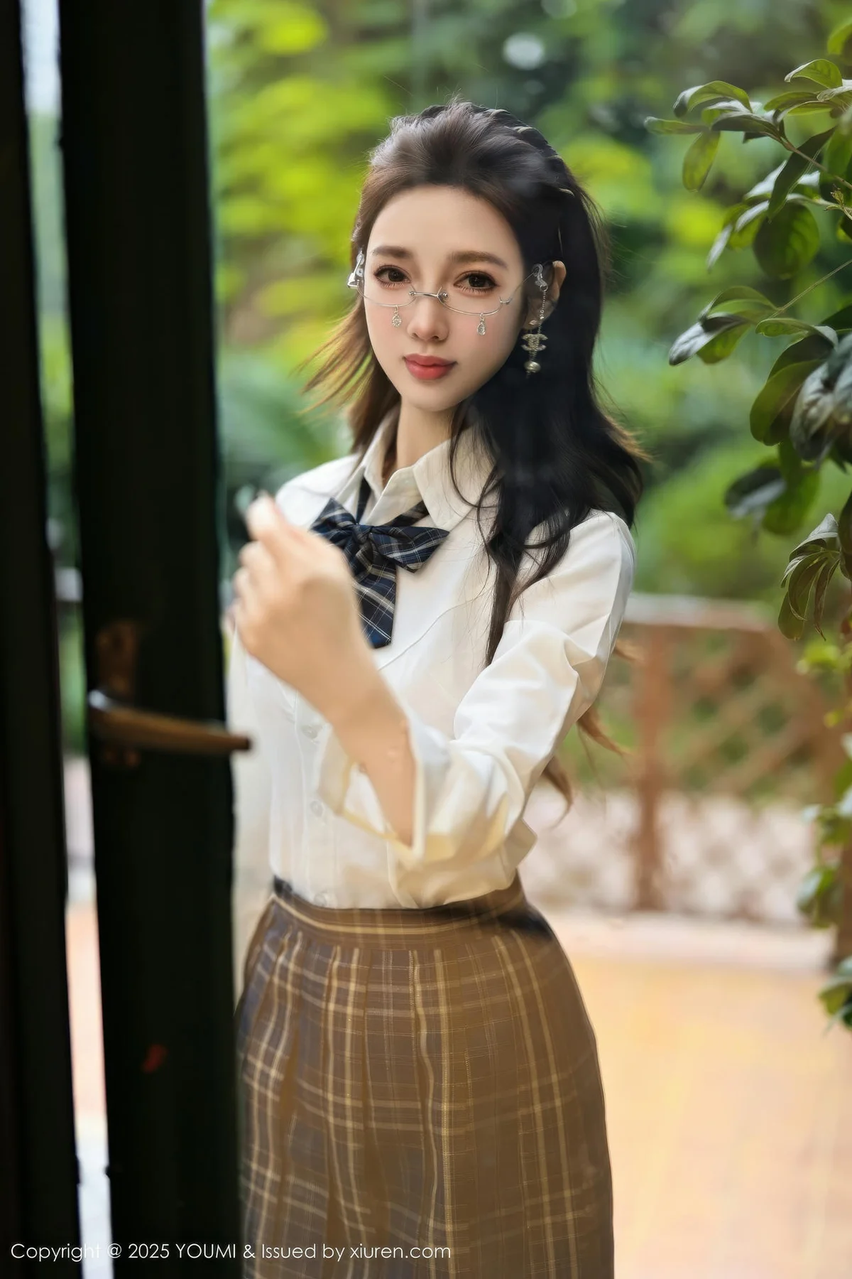 YOUMI 尤蜜荟 Vol.1183 twin桃桃 诱人白色丝袜 - 2