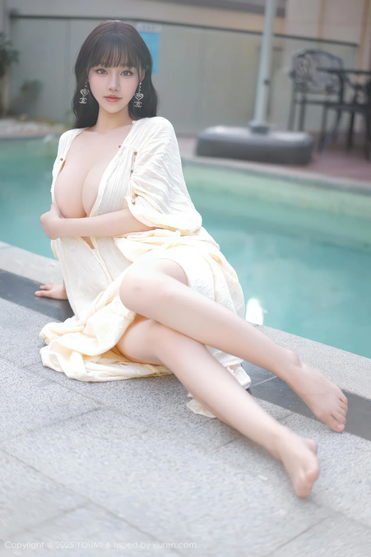 YOUMI 尤蜜荟 Vol.1185 心上可Flora 童颜巨乳浅色浴袍 - 33
