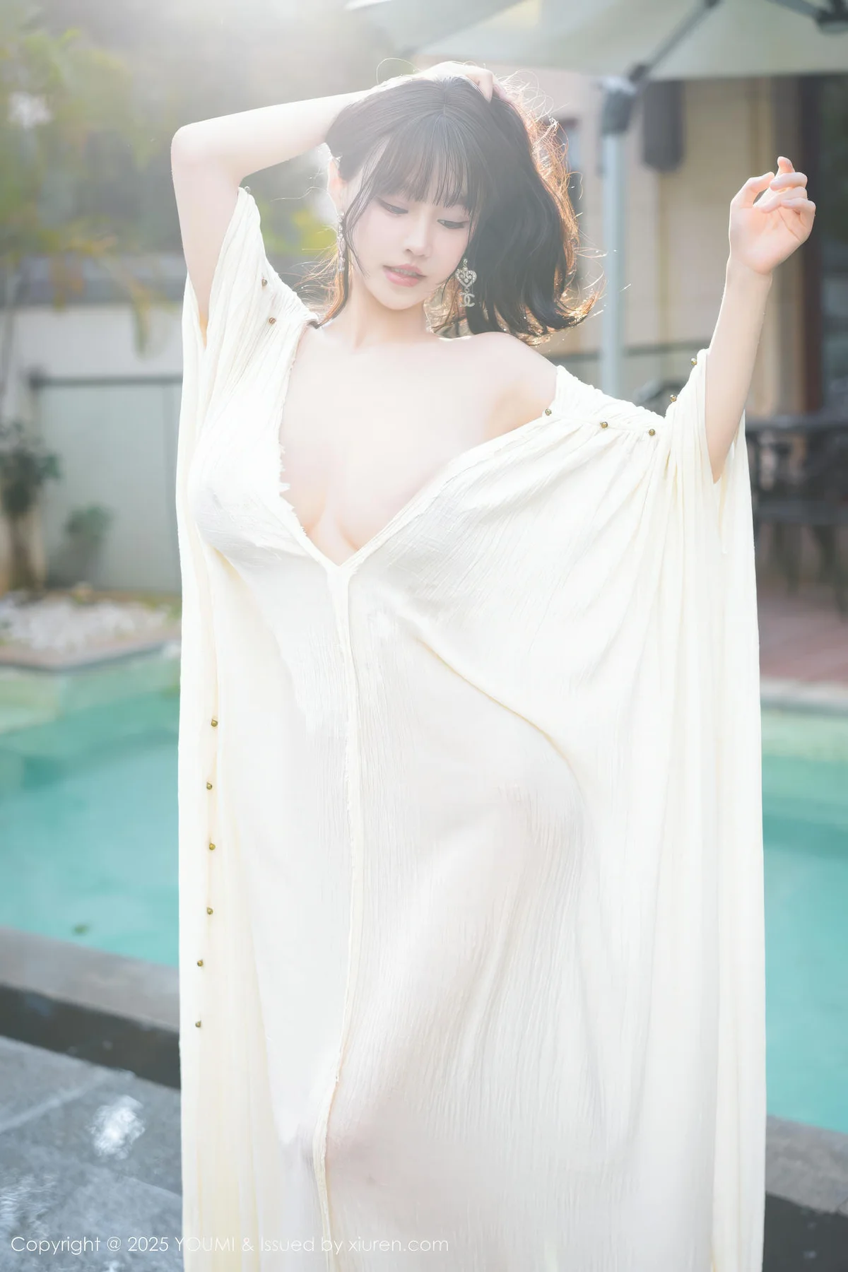 YOUMI 尤蜜荟 Vol.1185 心上可Flora 童颜巨乳浅色浴袍 - 54
