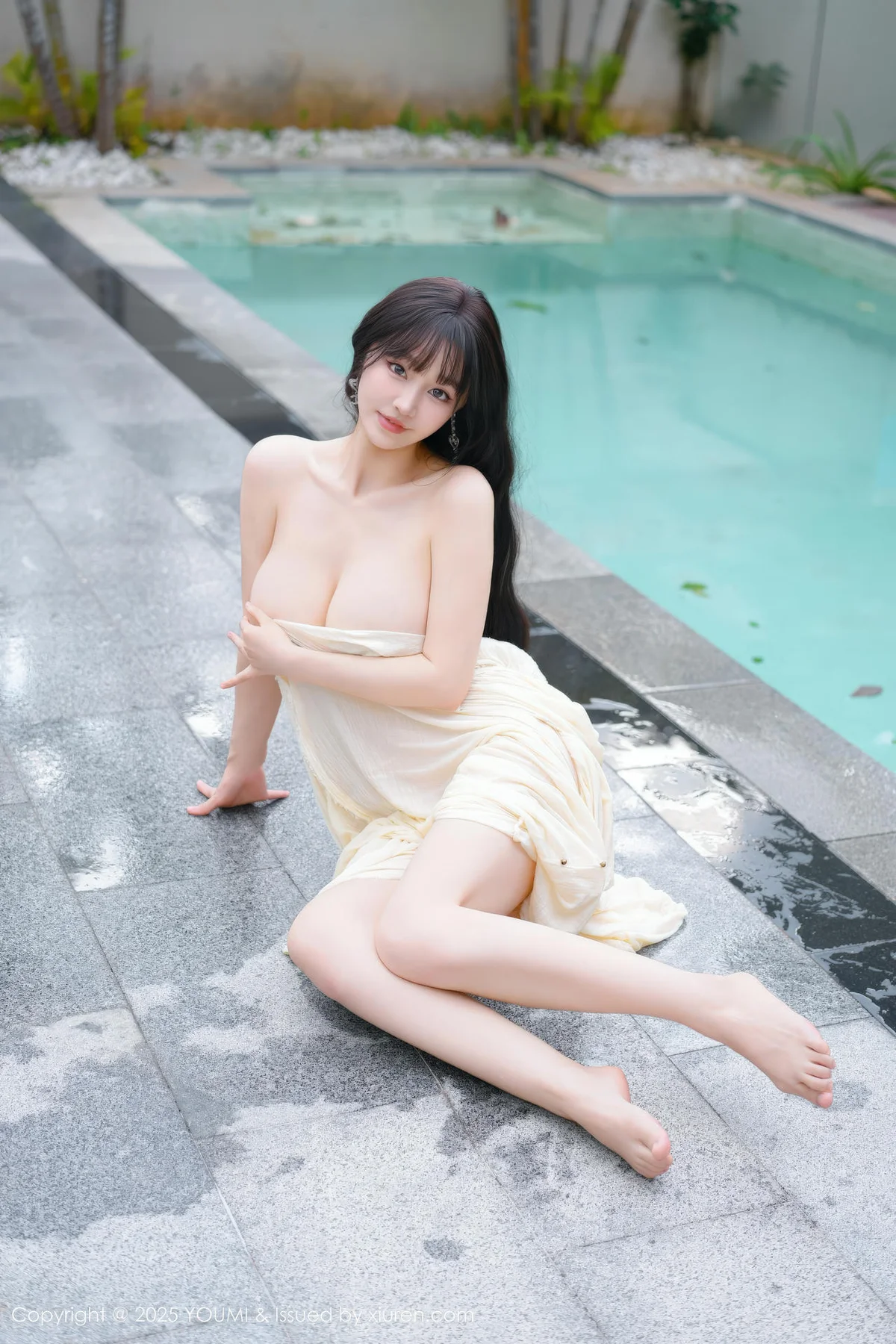 YOUMI 尤蜜荟 Vol.1185 心上可Flora 童颜巨乳浅色浴袍 - 78