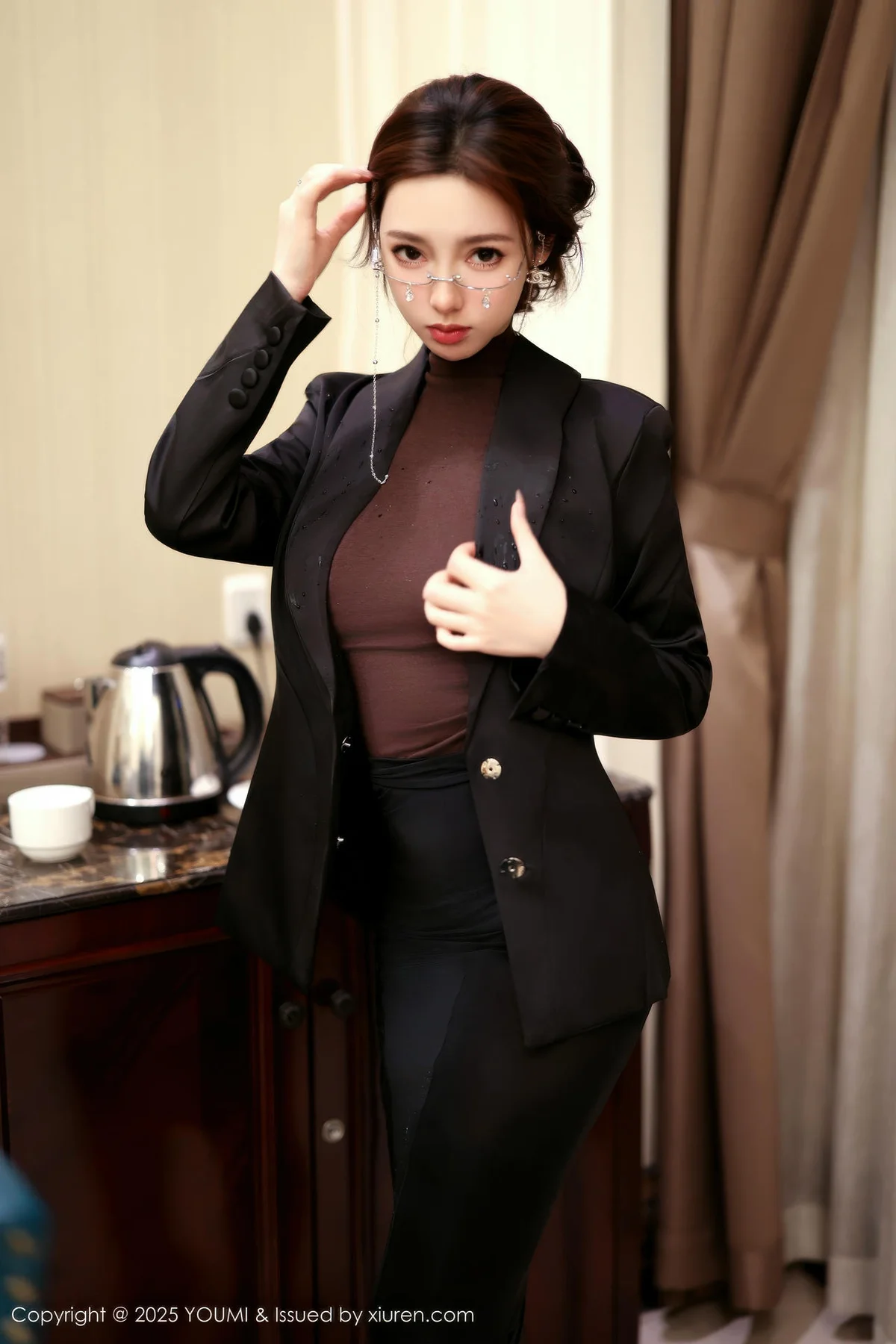 YOUMI 尤蜜荟 Vol.1186 心上可Flora 童颜巨乳浅色浴袍 - 14
