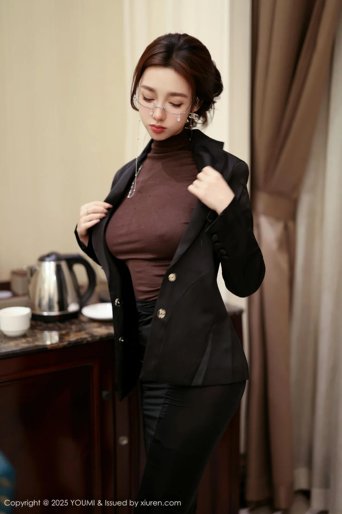 YOUMI 尤蜜荟 Vol.1186 心上可Flora 童颜巨乳浅色浴袍 - 15