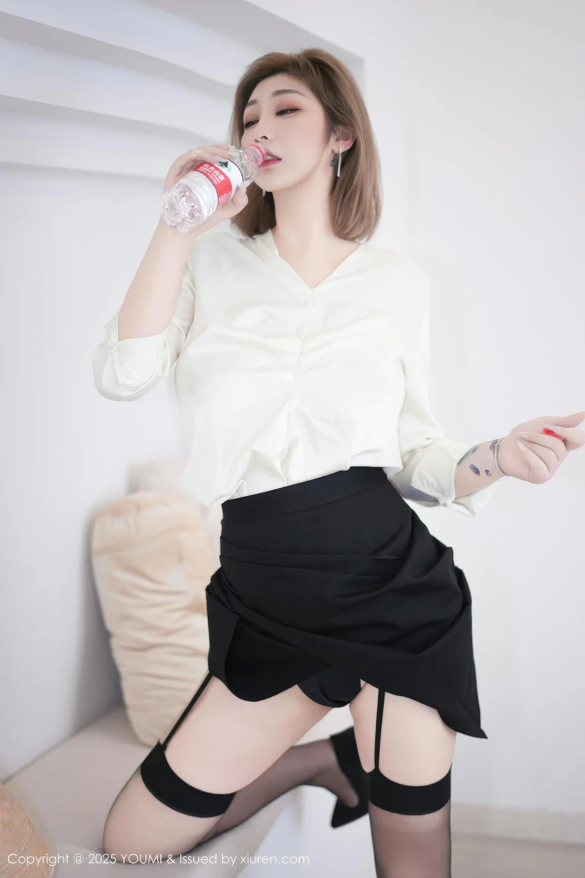 YOUMI 尤蜜荟 Vol.1195 妲己Toxic 黑色短裙吊袜黑丝 - 35