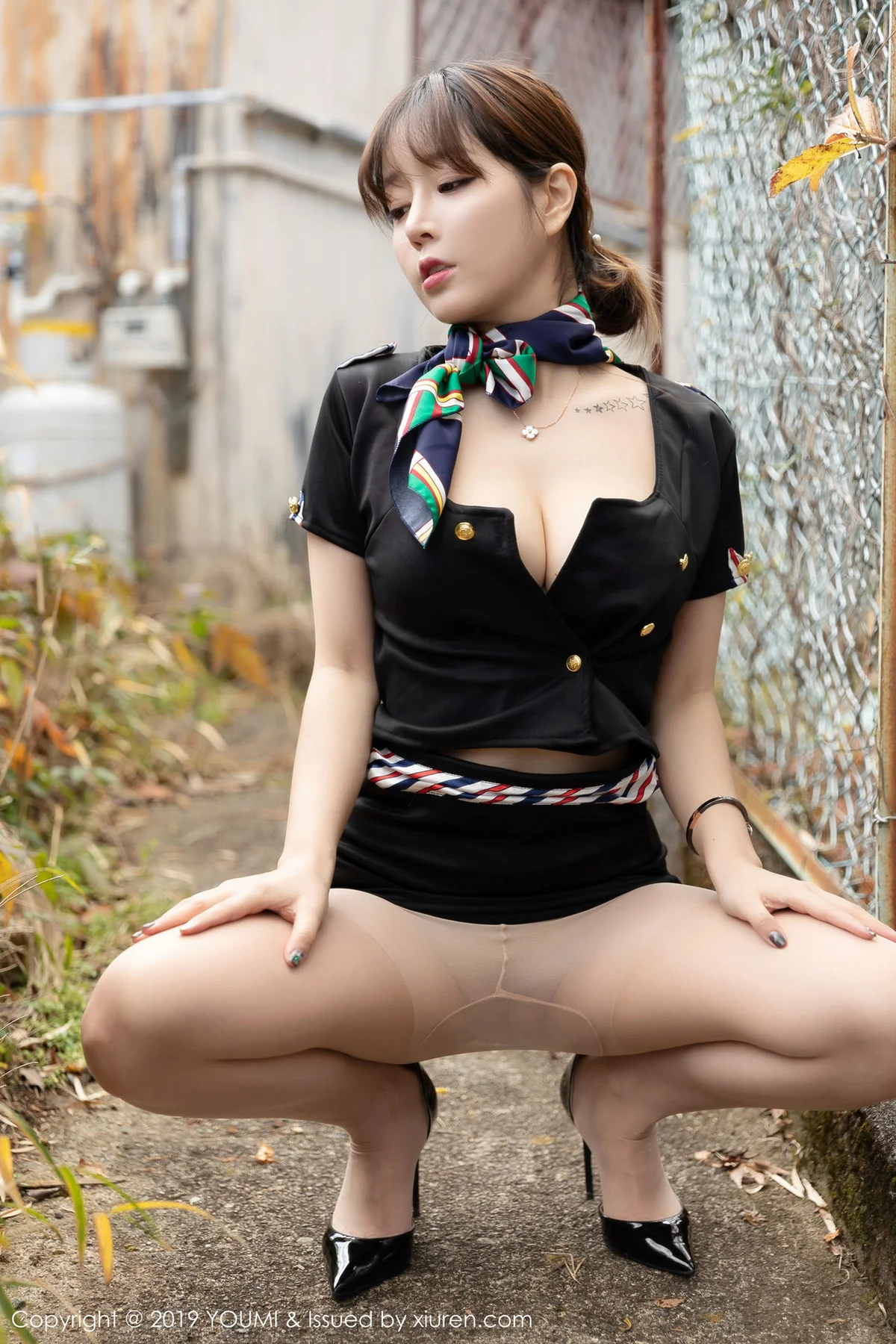 YOUMI 尤蜜荟 Vol.276 王雨纯 制服户外写真 - 19