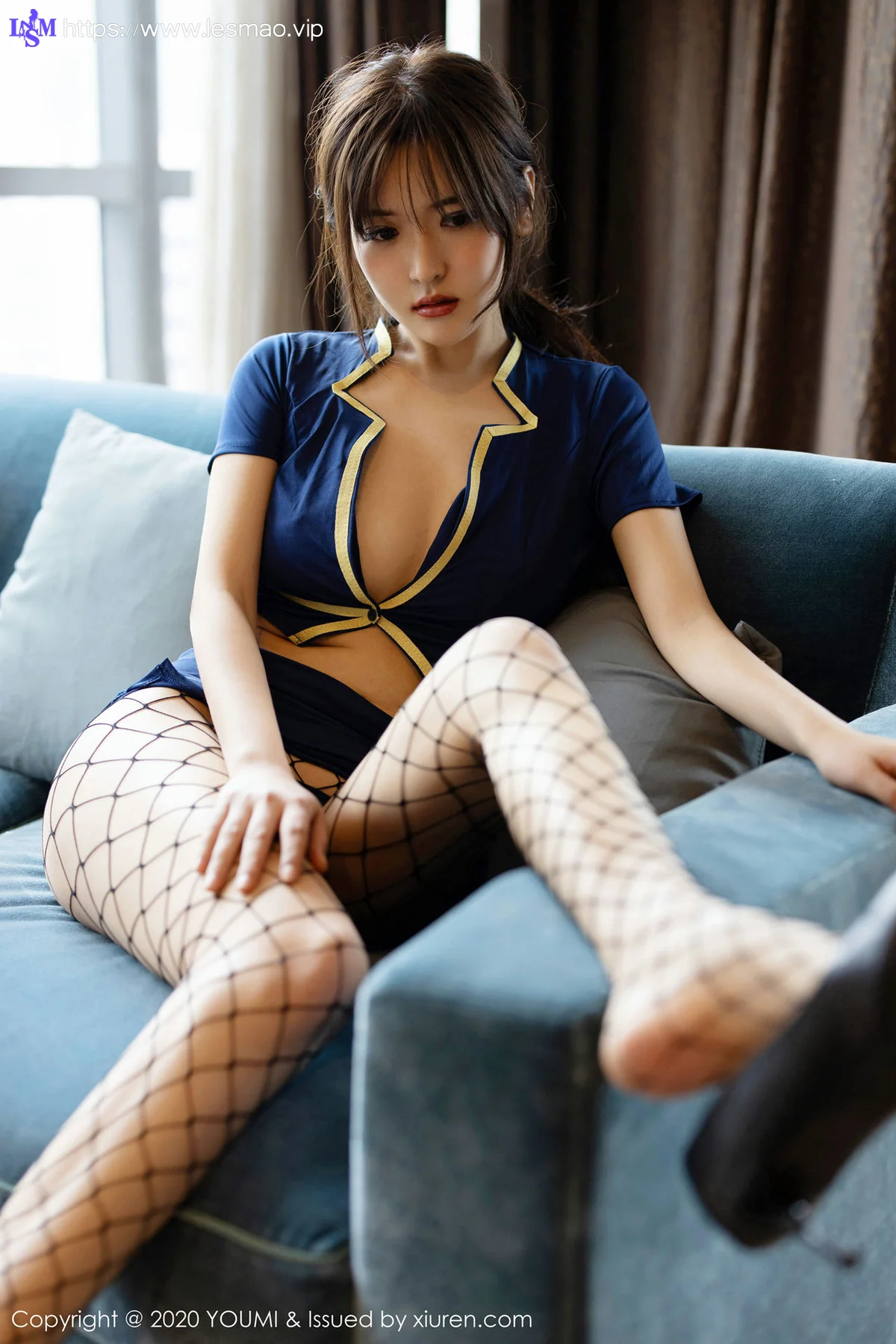 YOUMI 尤蜜荟 Vol.445 情趣制服与魅惑网袜 白露小猪 性感写真 - 14