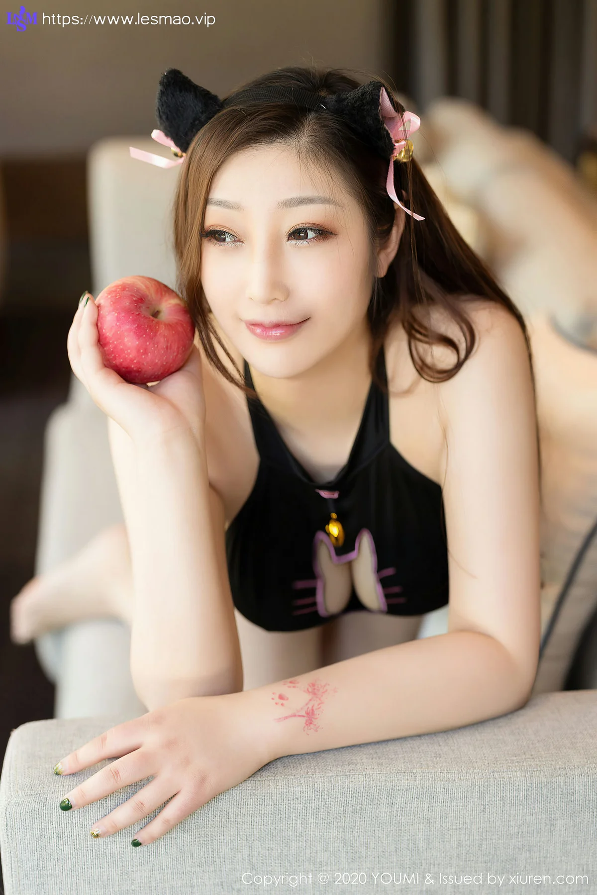YOUMI 尤蜜荟 Vol.494 制服女仆 妲己_toxic 性感小猫咪三亚旅拍 - 27