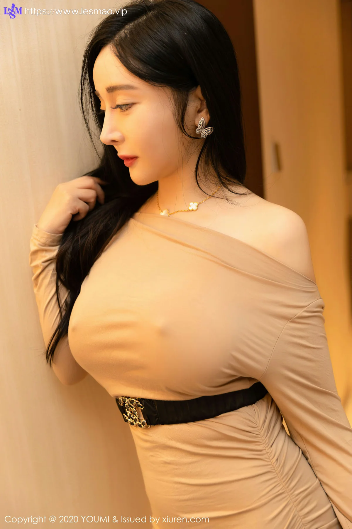 YOUMI 尤蜜荟 Vol.553 允爾 米色长裙爆乳 - 11