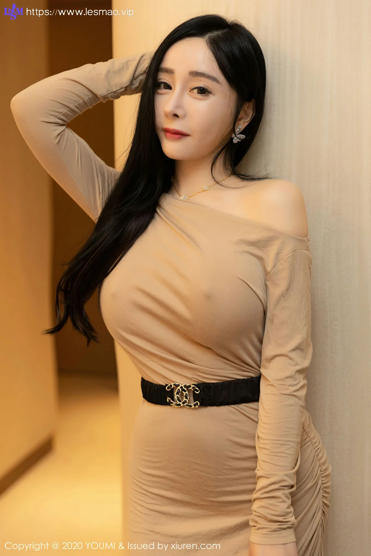 YOUMI 尤蜜荟 Vol.553 允爾 米色长裙爆乳 - 78