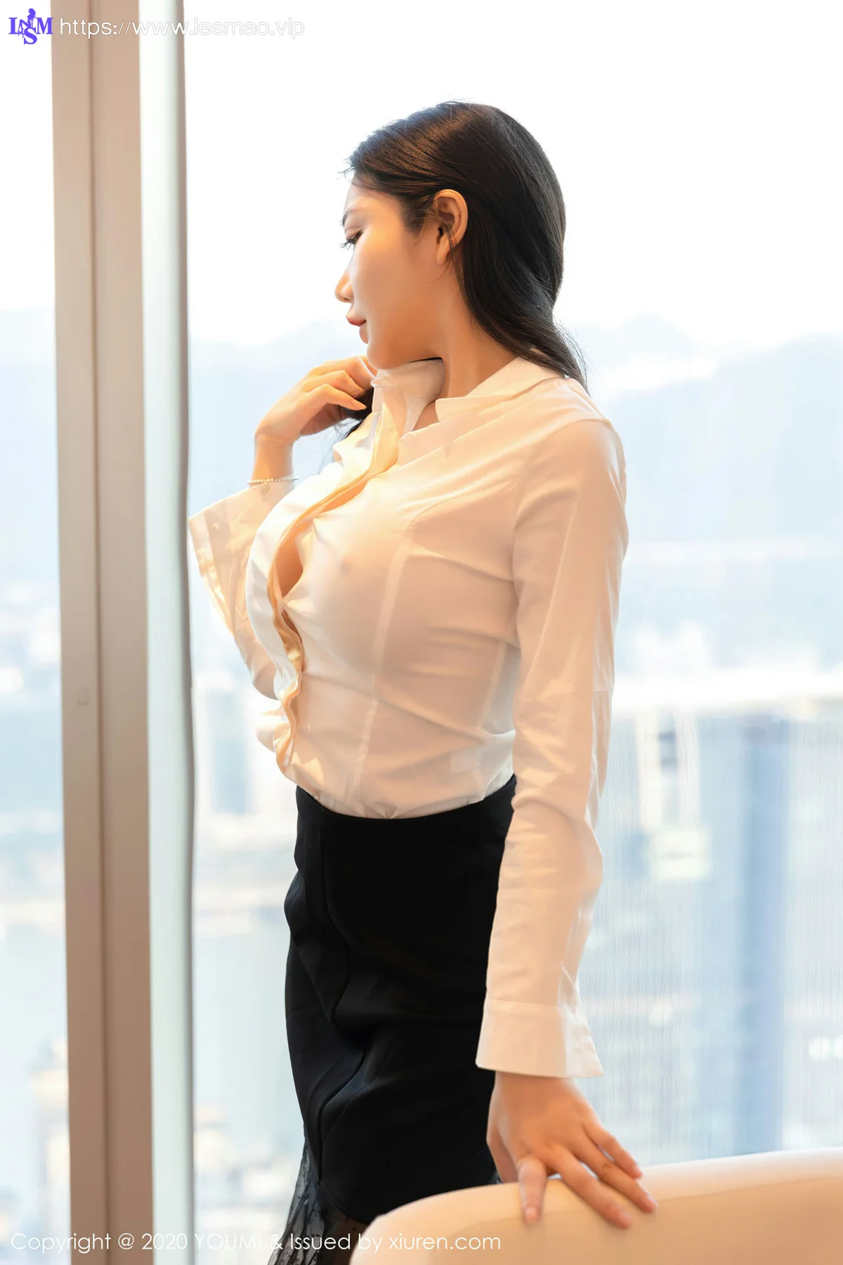 YOUMI 尤蜜荟 Vol.579 超短裙黑丝熟女  心妍小公主 - 11